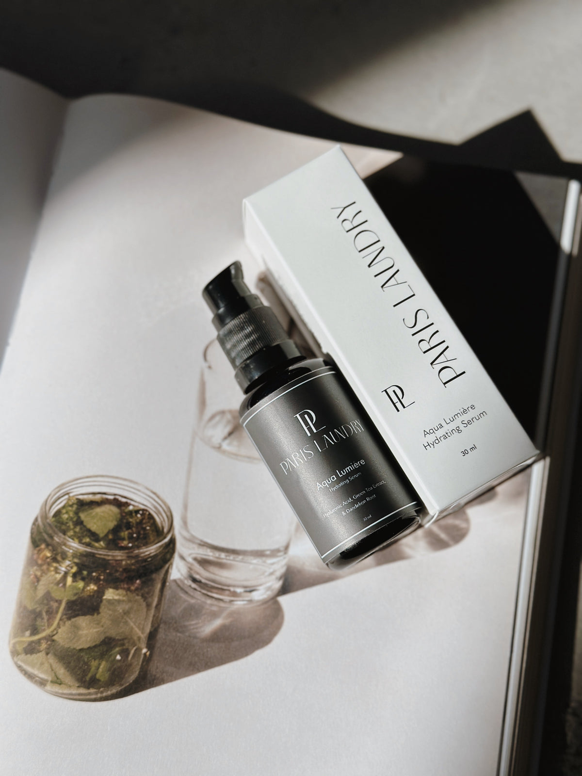 Aqua Lumière Hydrating Serum