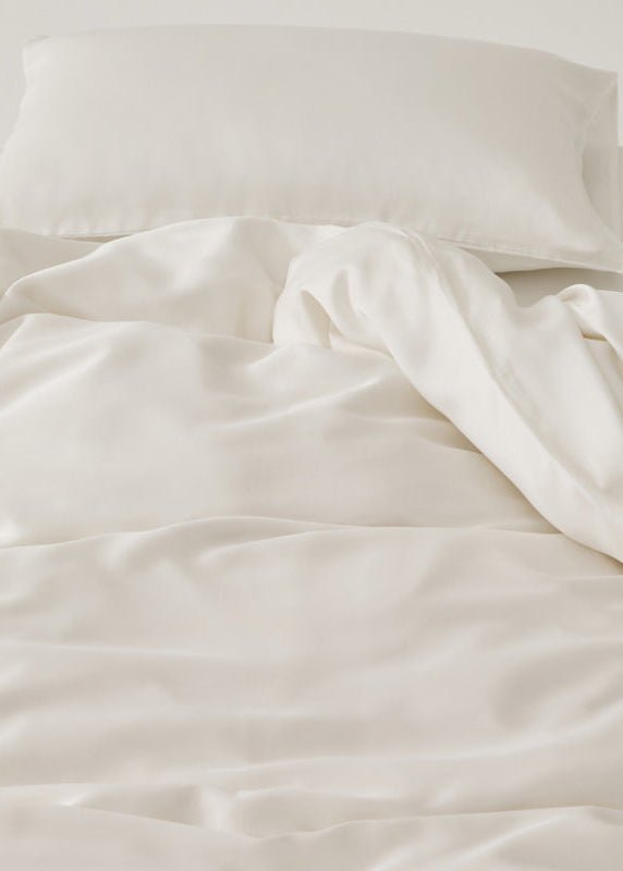 Adeline Pastel Silky Cooling TENCEL™ Bedding Set / Gray