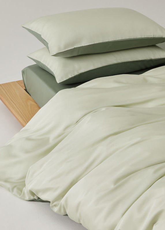 Adeline Pastel Silky Cooling TENCEL™ Bedding Set / Gray