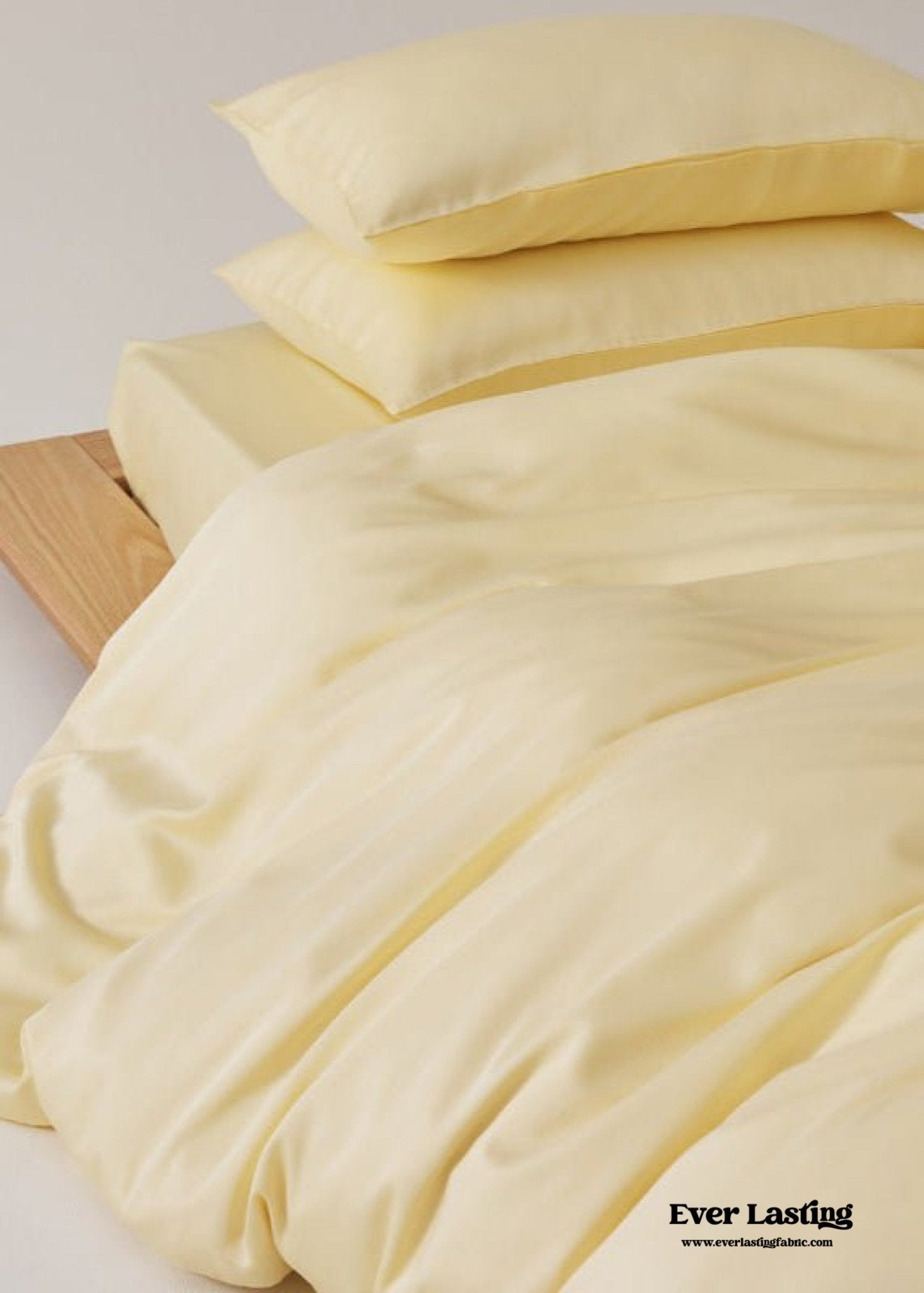 Adeline Pastel Silky TENCEL™ Bedding Set / Yellow