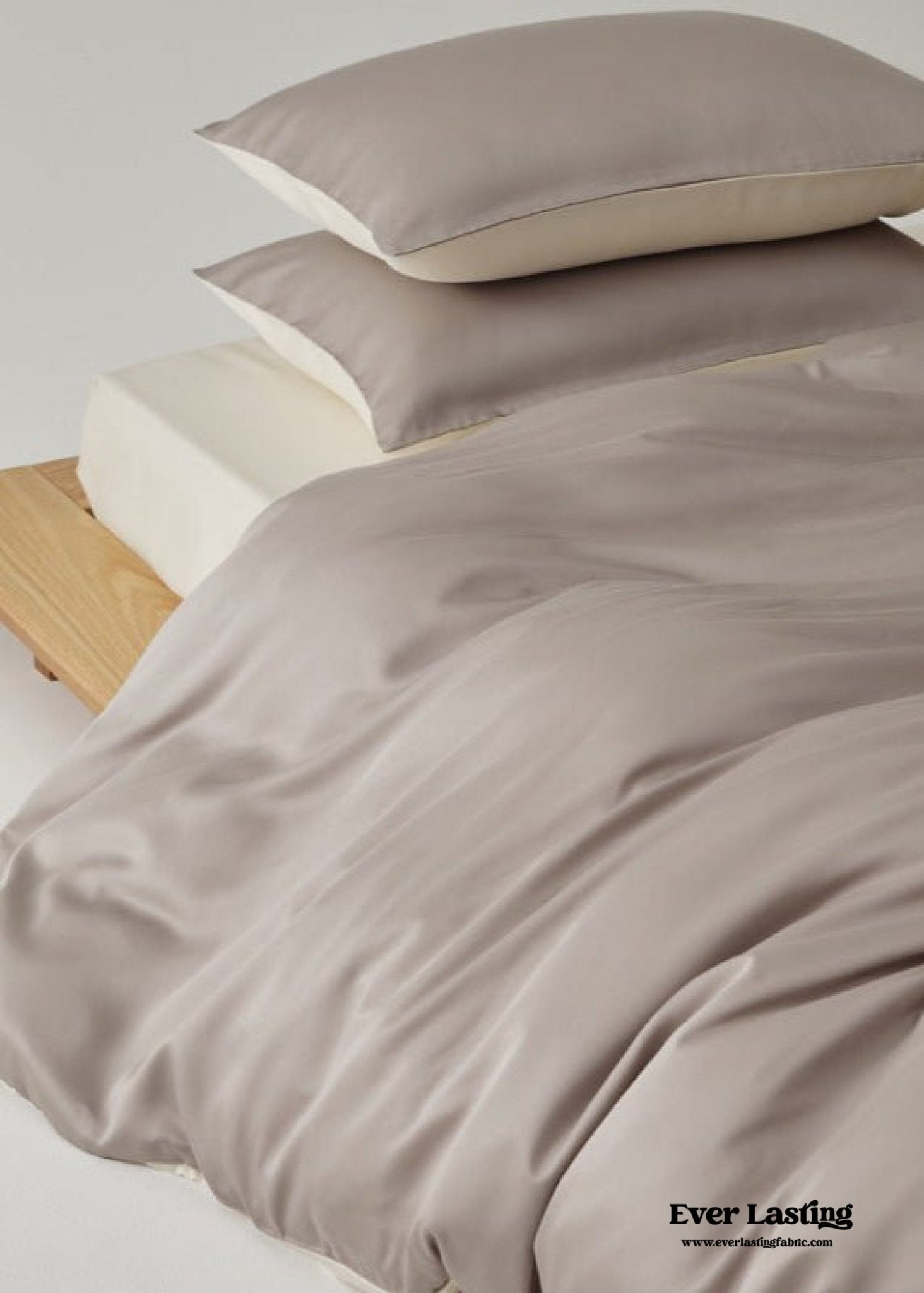 Adeline Pastel Silky TENCEL™ Bedding Set / Yellow