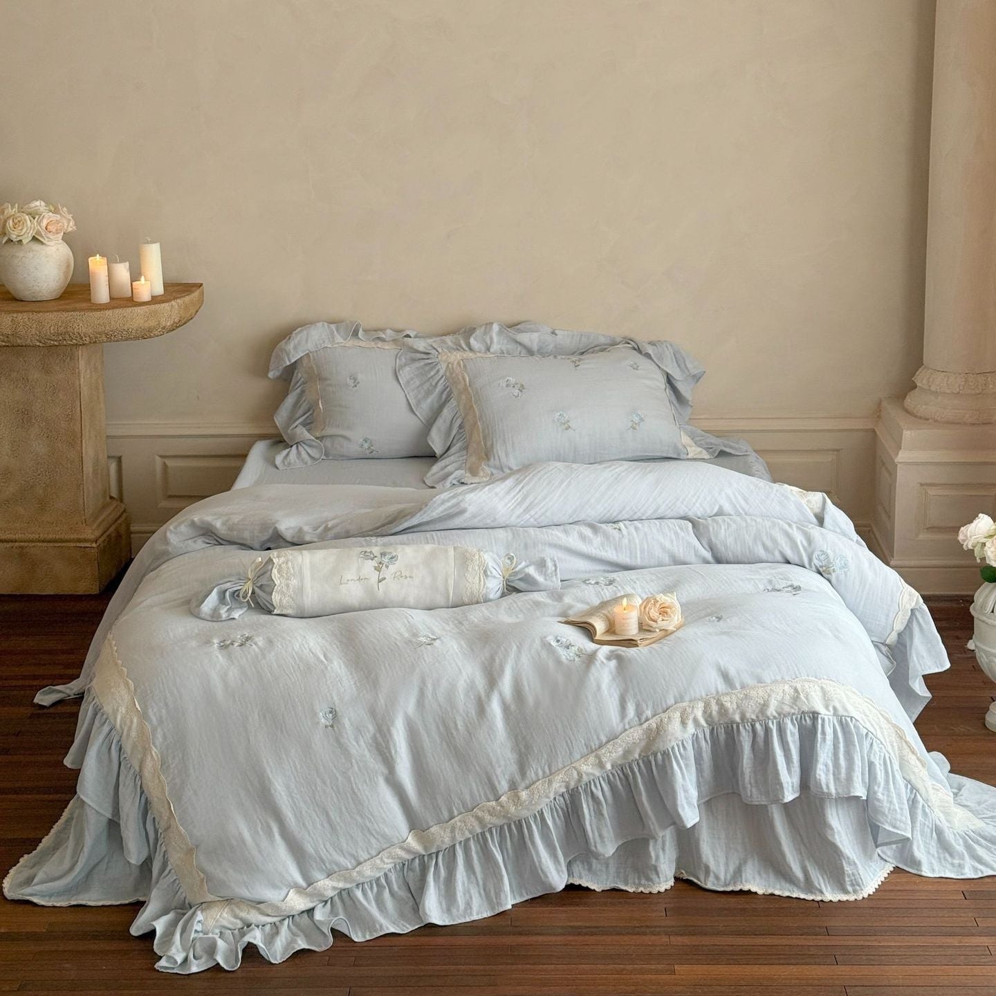 Beatrice Rose Lace Ruffle Bedding Set / Pink