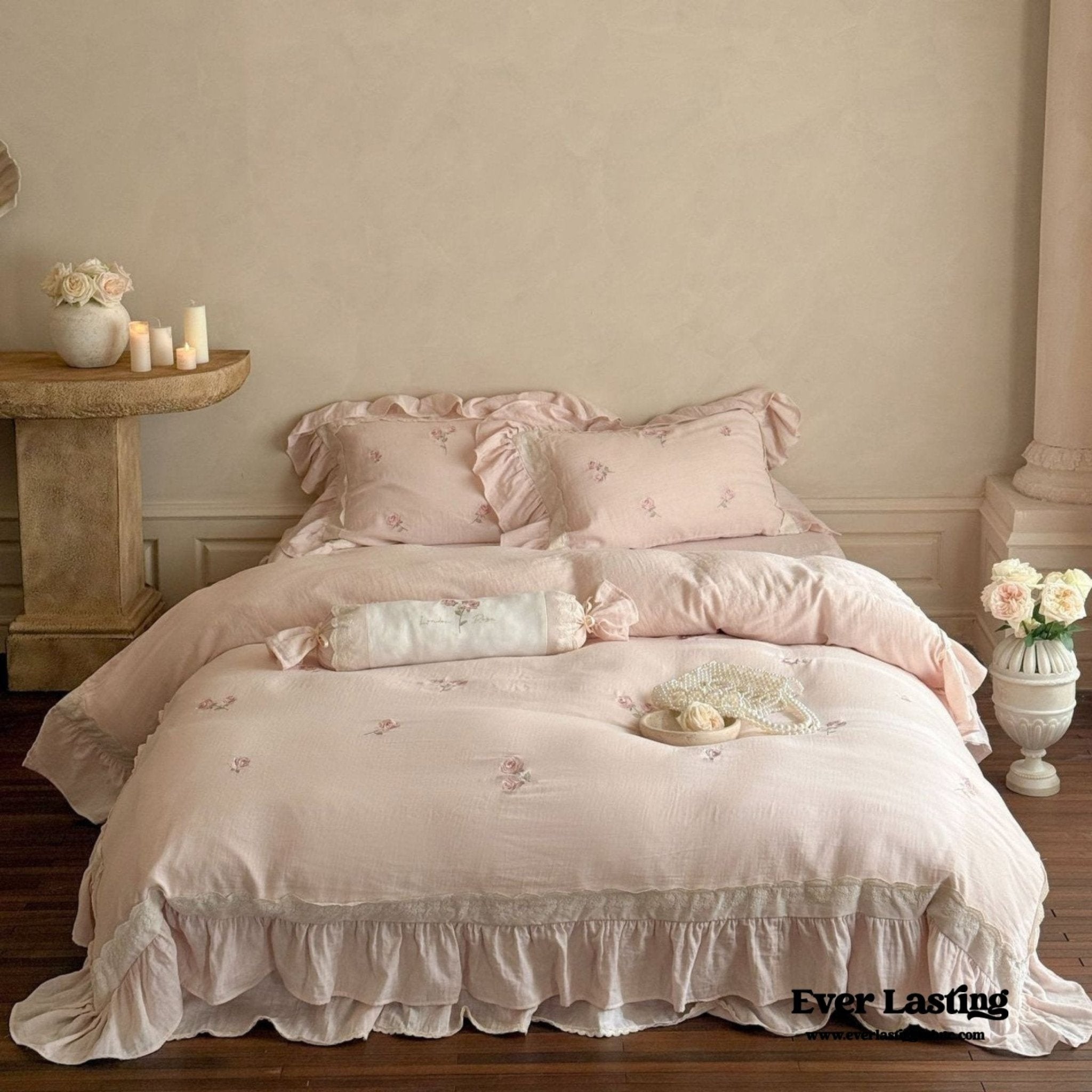 Beatrice Rose Lace Ruffle Bedding Set / Blue