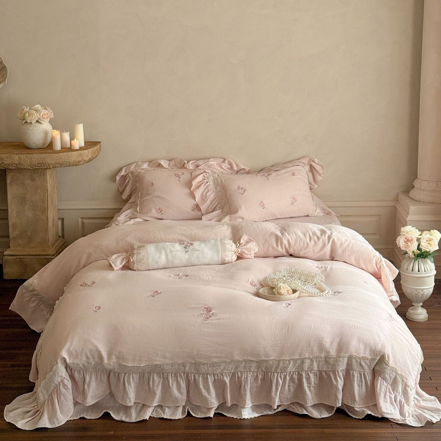 Beatrice Rose Lace Ruffle Bedding Set / Pink