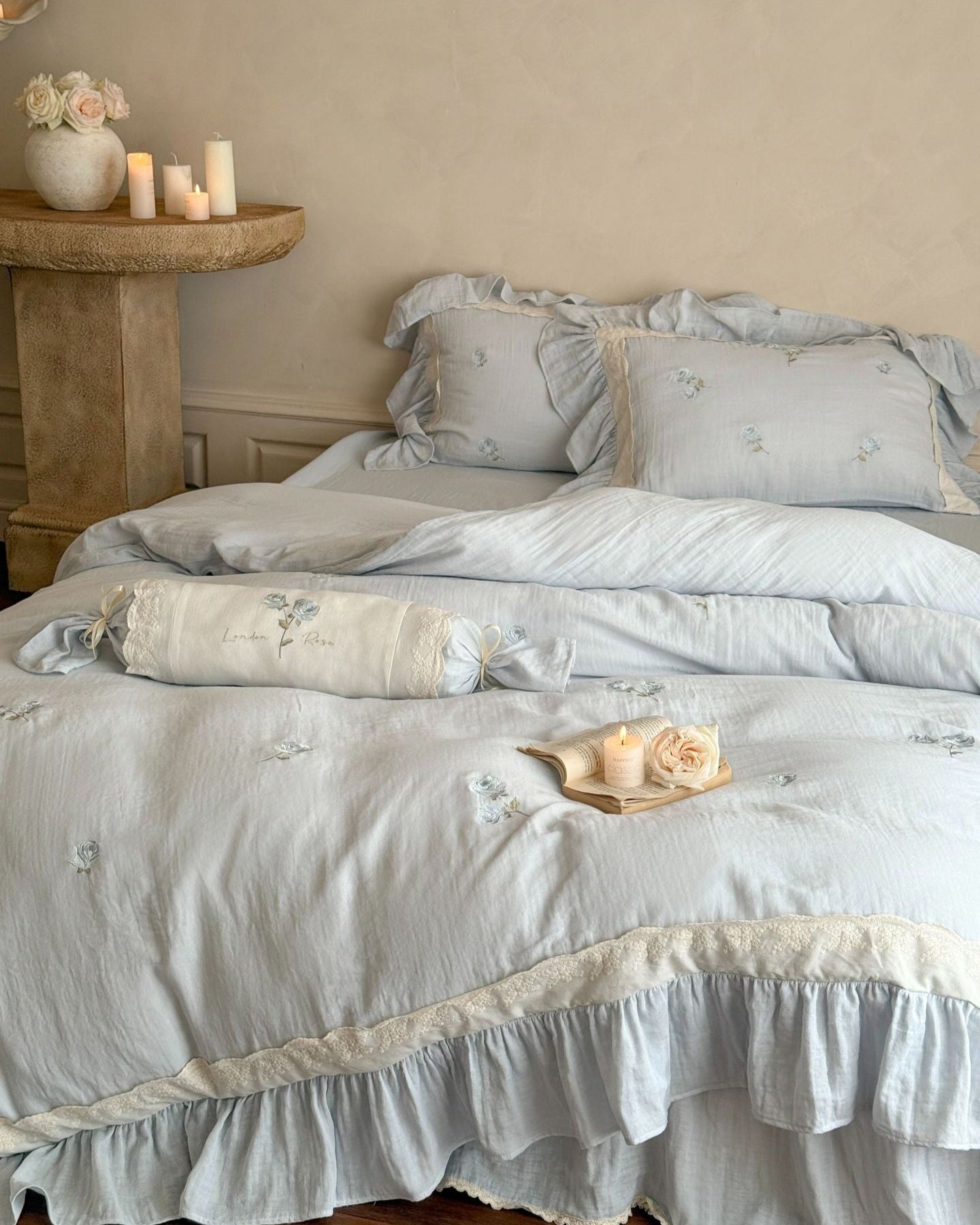 Beatrice Rose Lace Ruffle Bedding Set / Pink