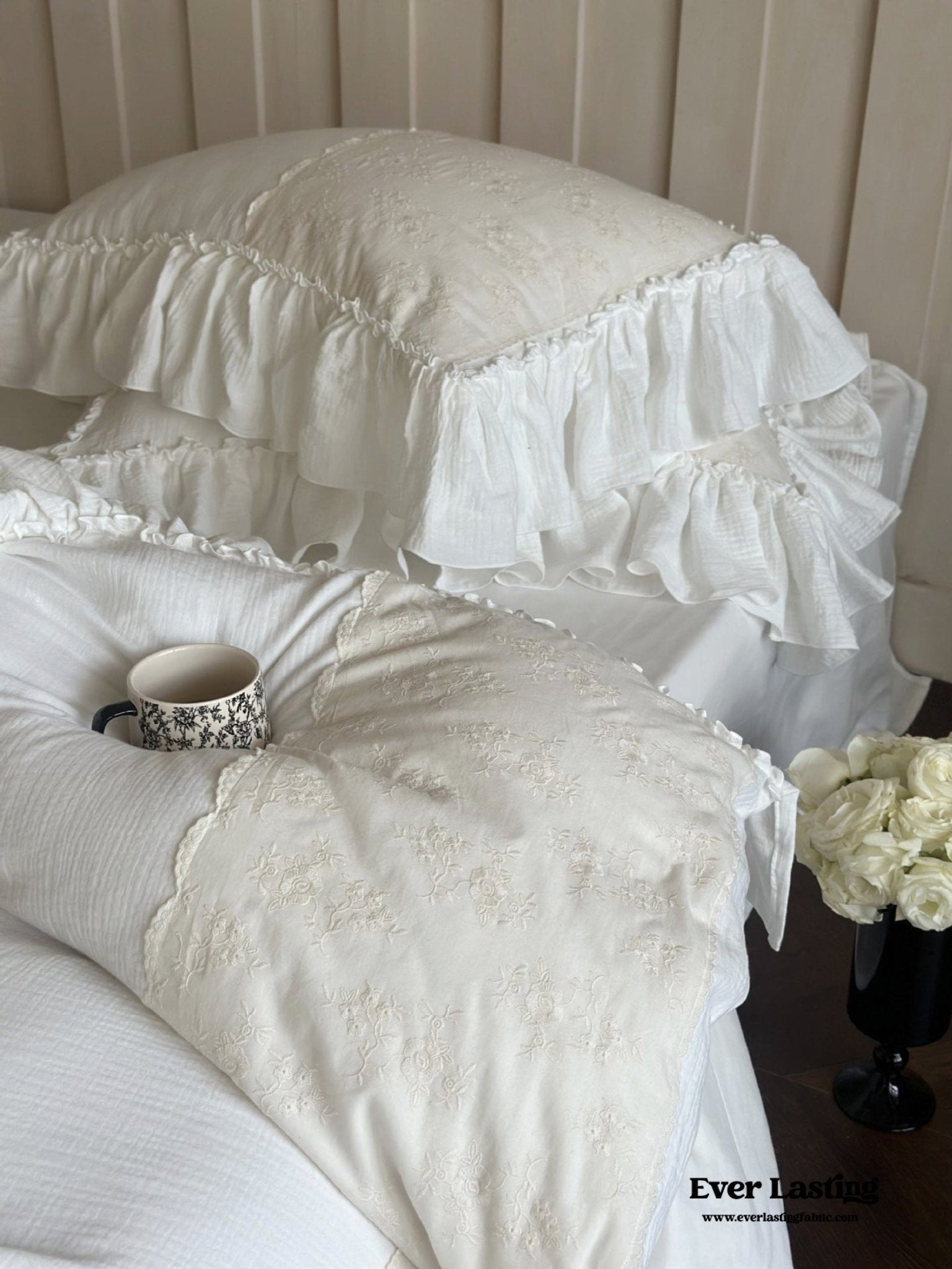 Celeste Soft Lace Embroidered Ruffle Bedding Set / Pink