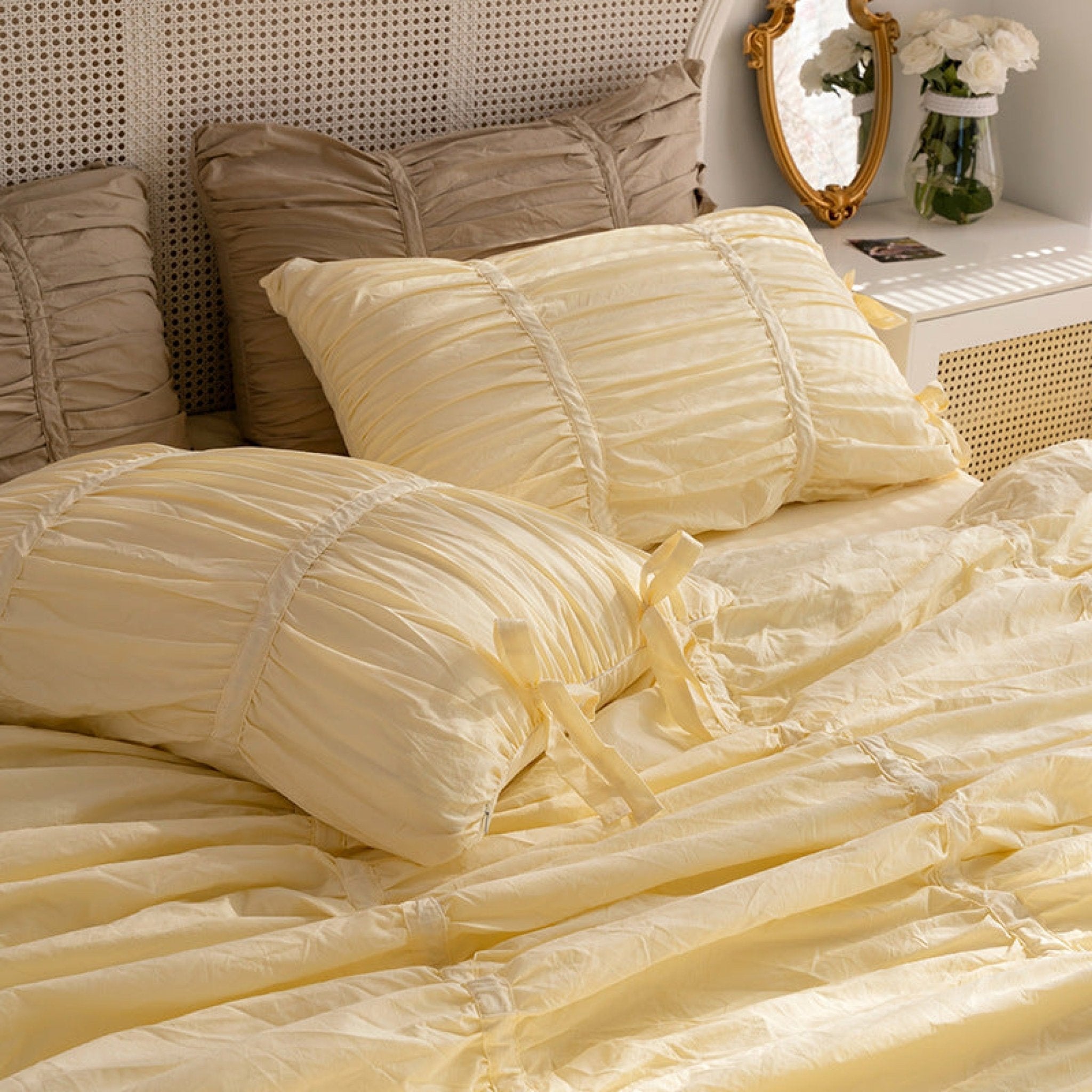 Coquette Ruffle Ribbon Ties Duvet Cover / Pink