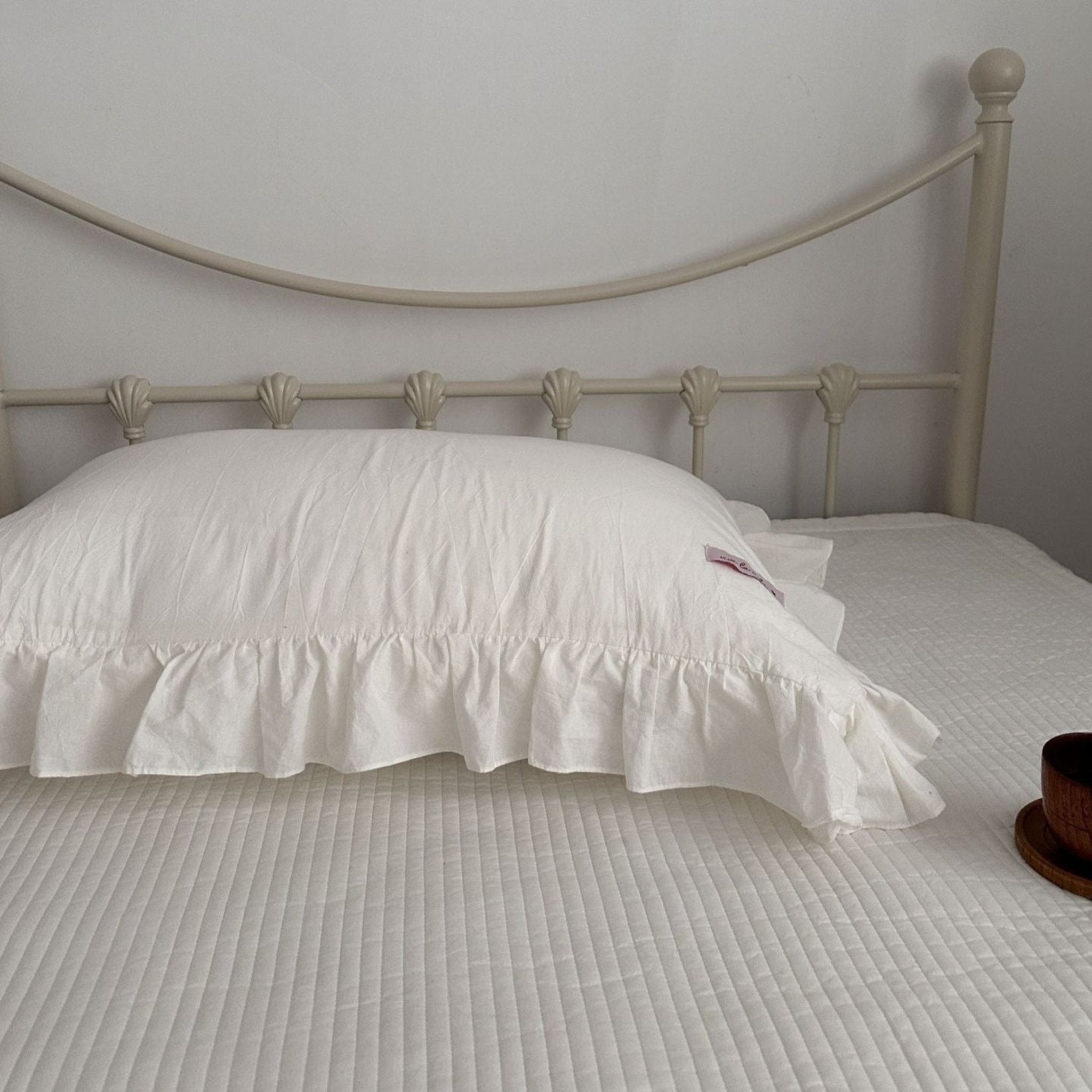 Ella Pure Cotton Pillowcases / Brown