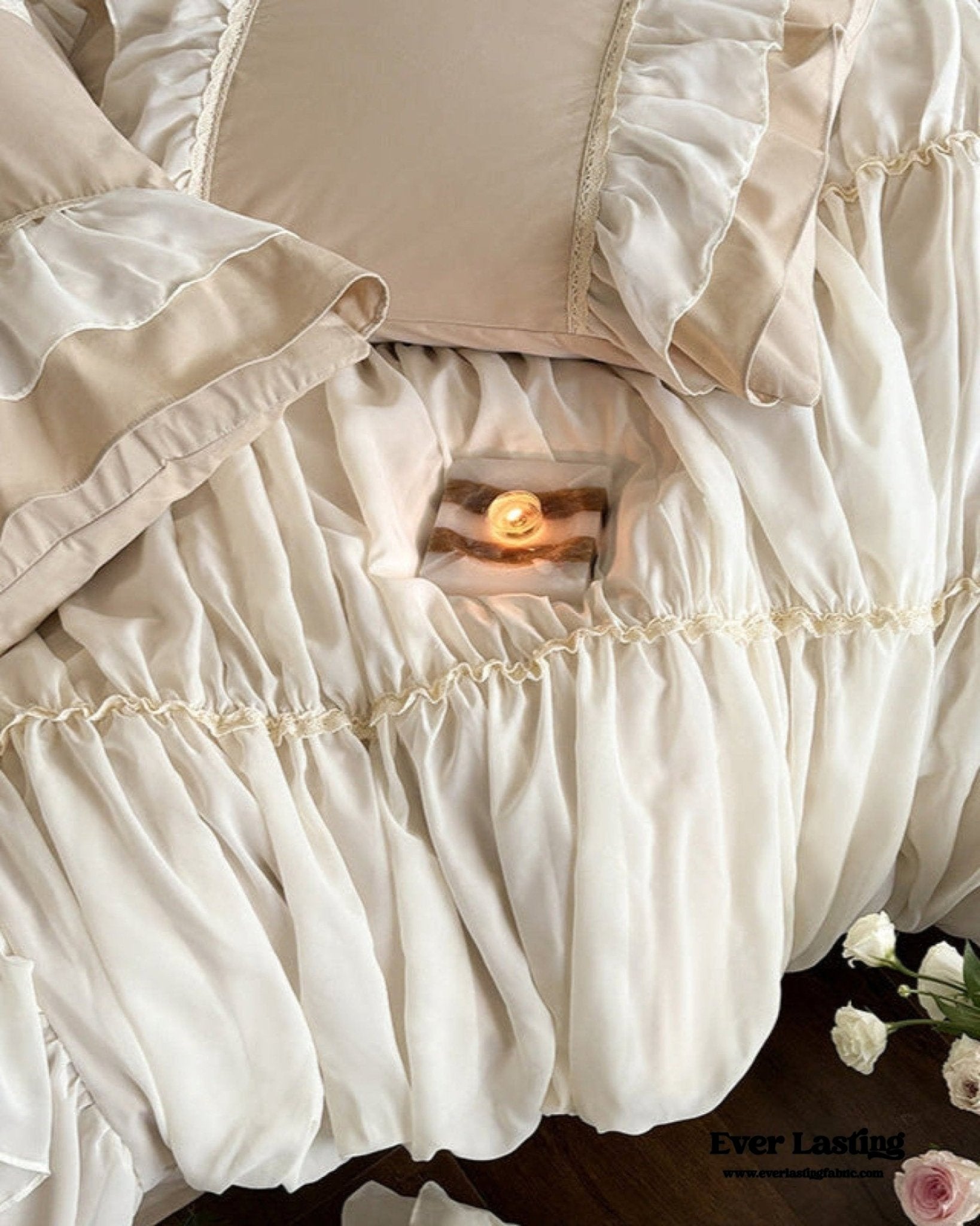 Élodie Silky Coquette Ruffled Bedding Set / White