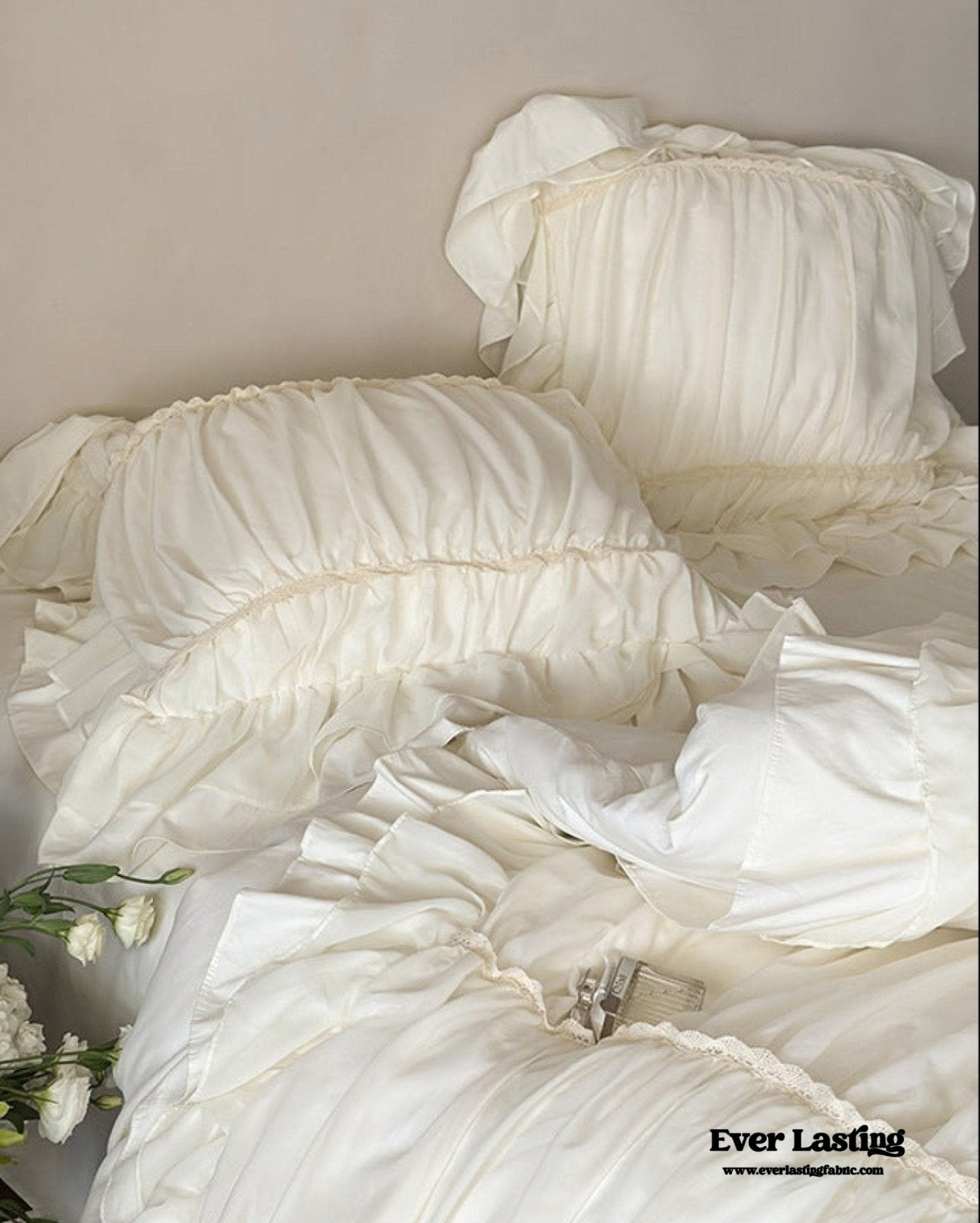 Élodie Silky Coquette Ruffled Bedding Set / White