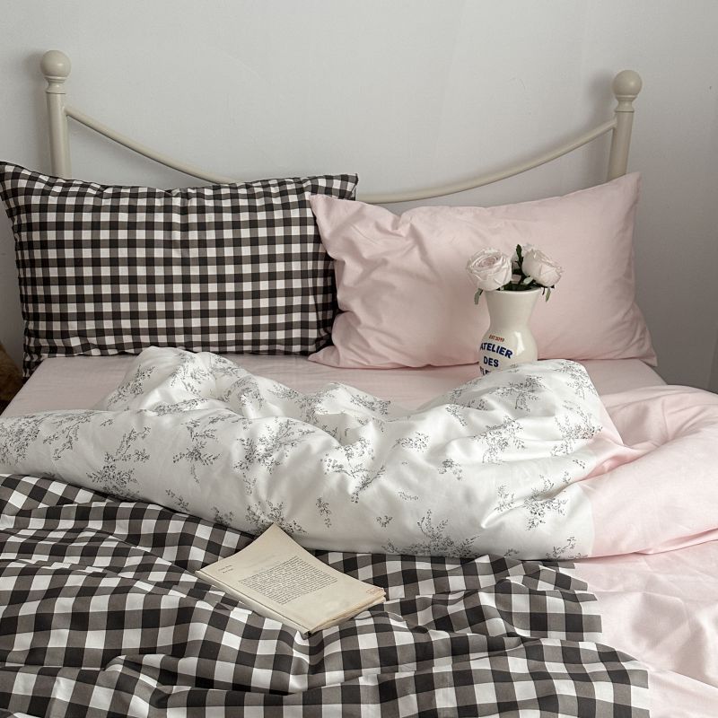 Emi Patchwork Gingham Bedding Set / Soft Mocha Pink