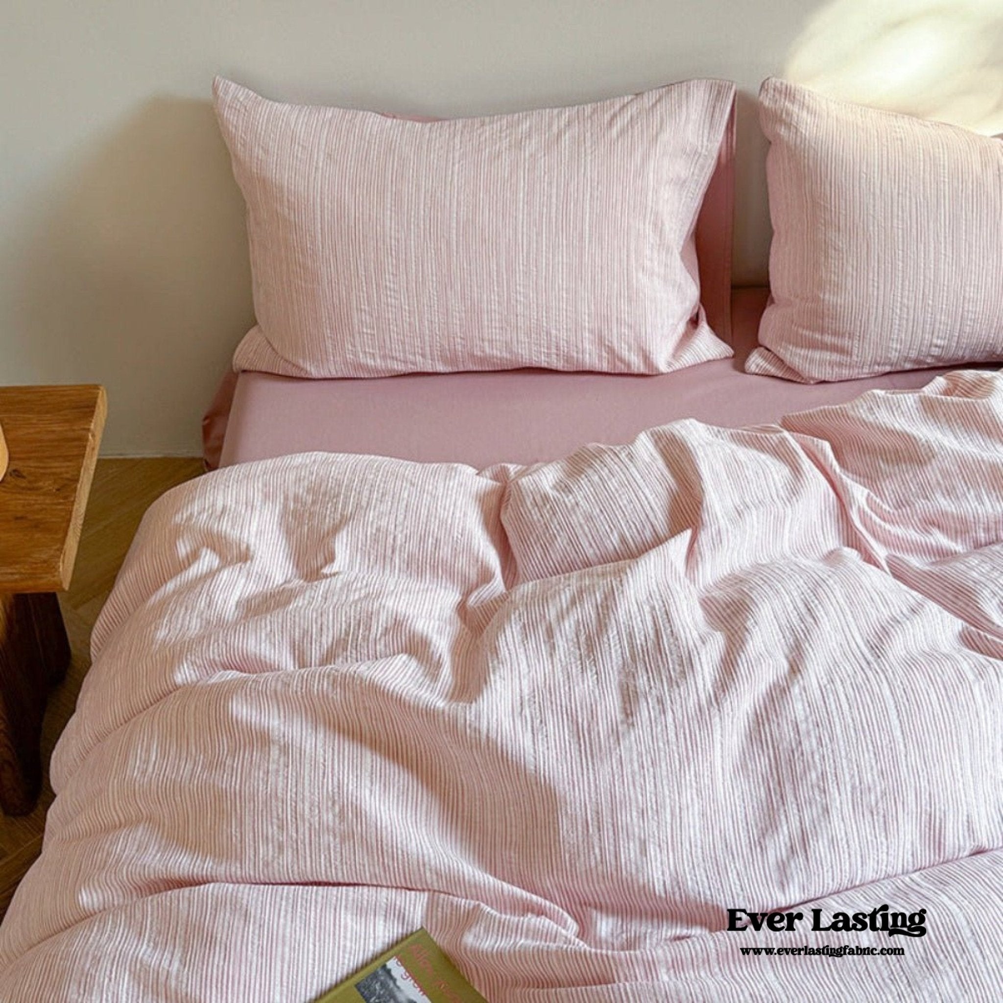 Emma Duo Striped Jacquard Bedding Set / Light Pink