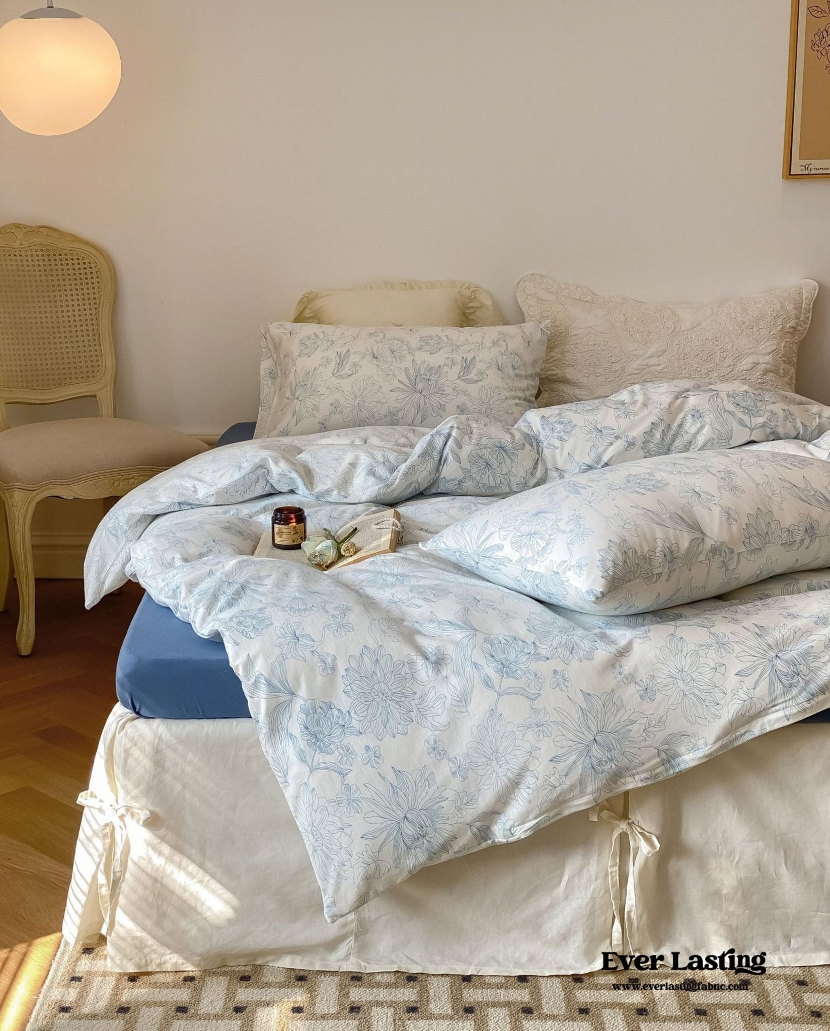 Fleur Elegant Floral Knit Cotton Bedding Set / Blue