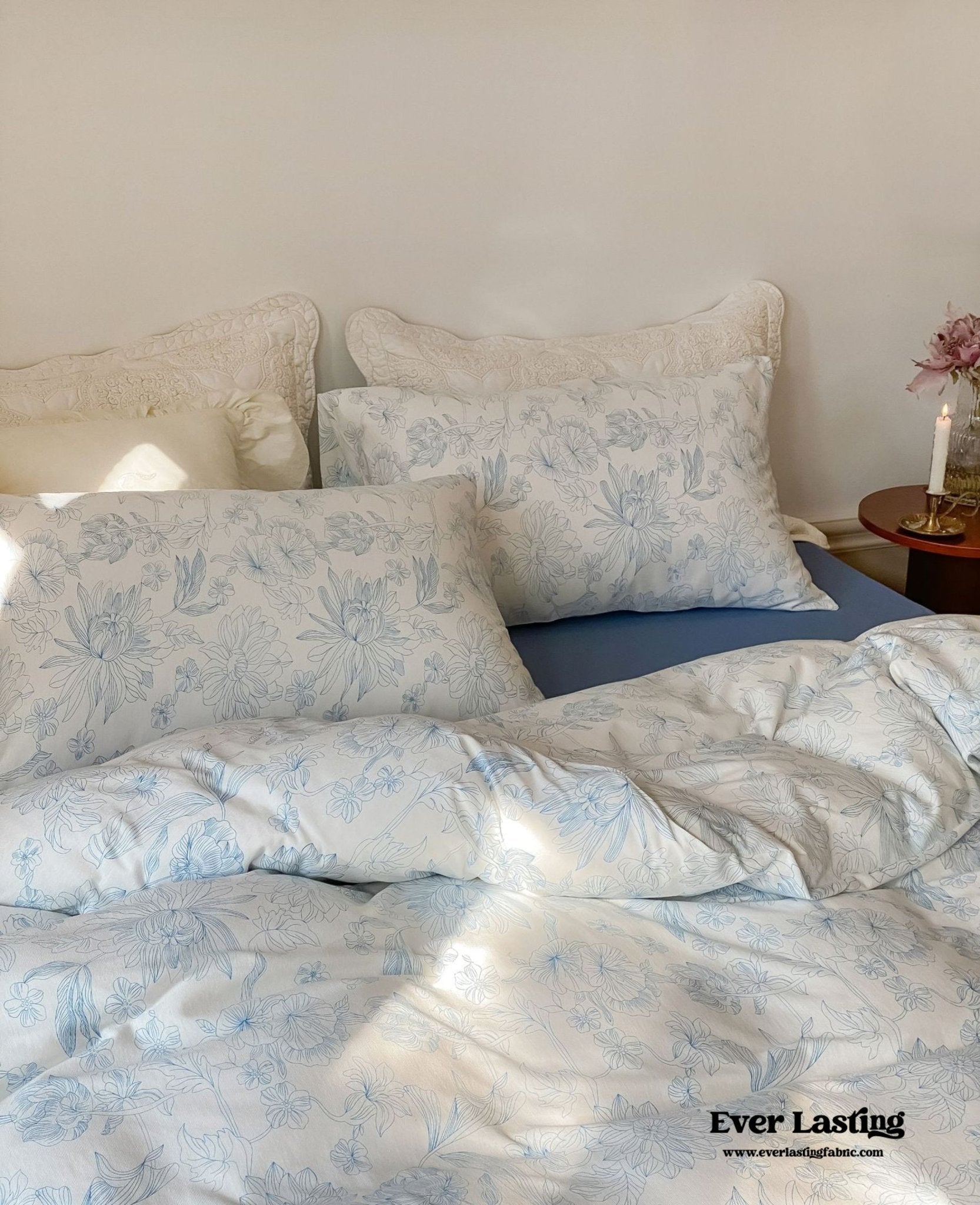 Fleur Elegant Floral Knit Cotton Bedding Set / Blue