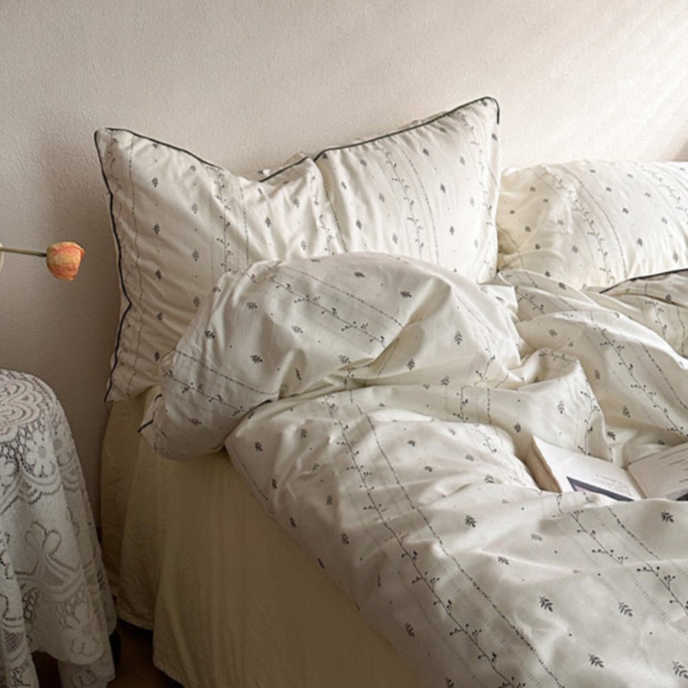 Hannah Vintage Floral Braids Cotton Bedding Set / White