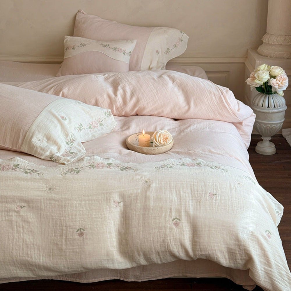 Maeve Floral Double Gauze Bedding Set / Pink