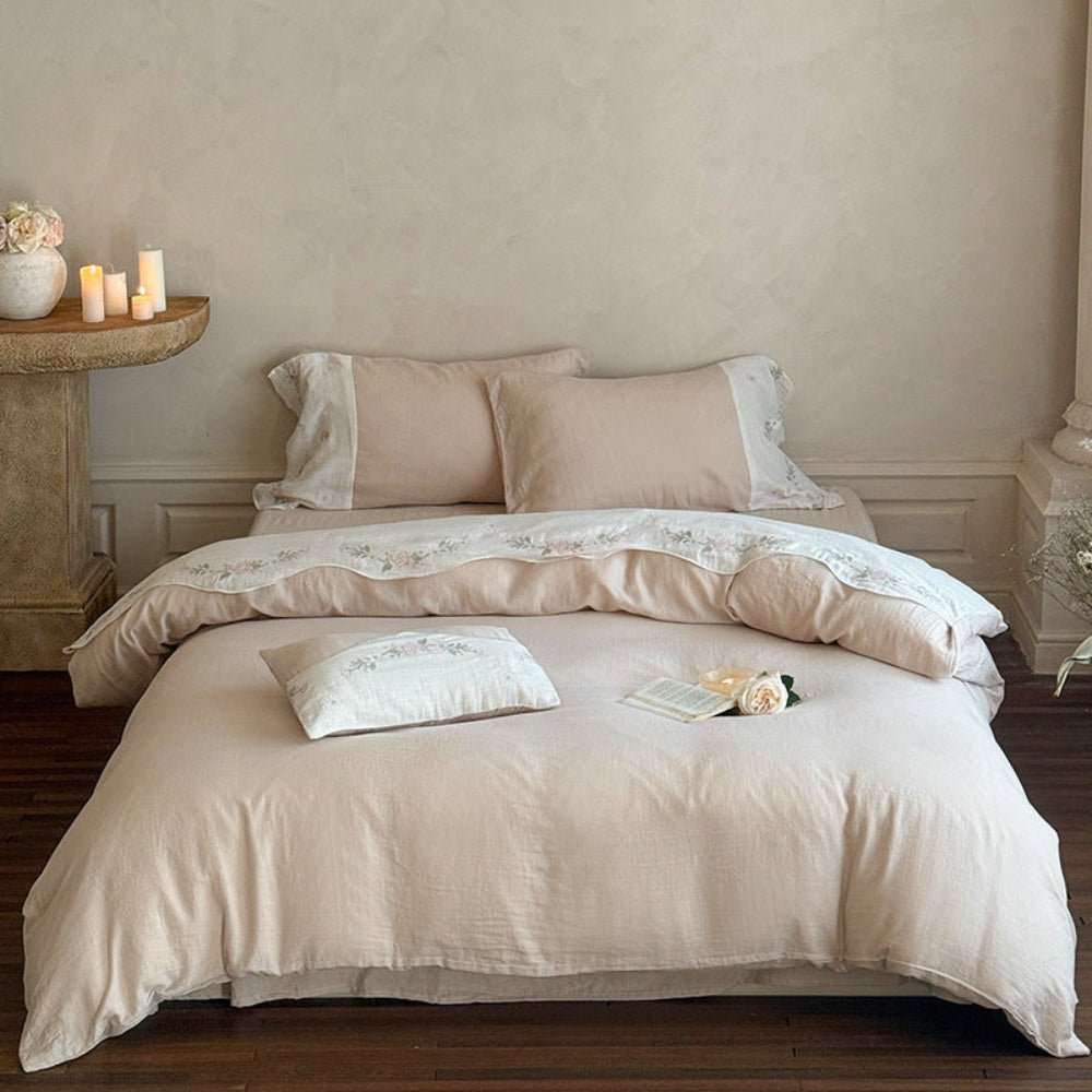 Maeve Floral Double Gauze Bedding Set / Khaki