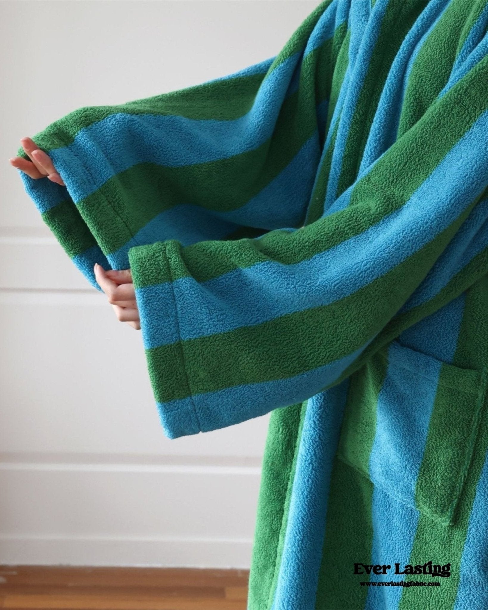 Modern Striped Cotton Bathrobe Set / Pink