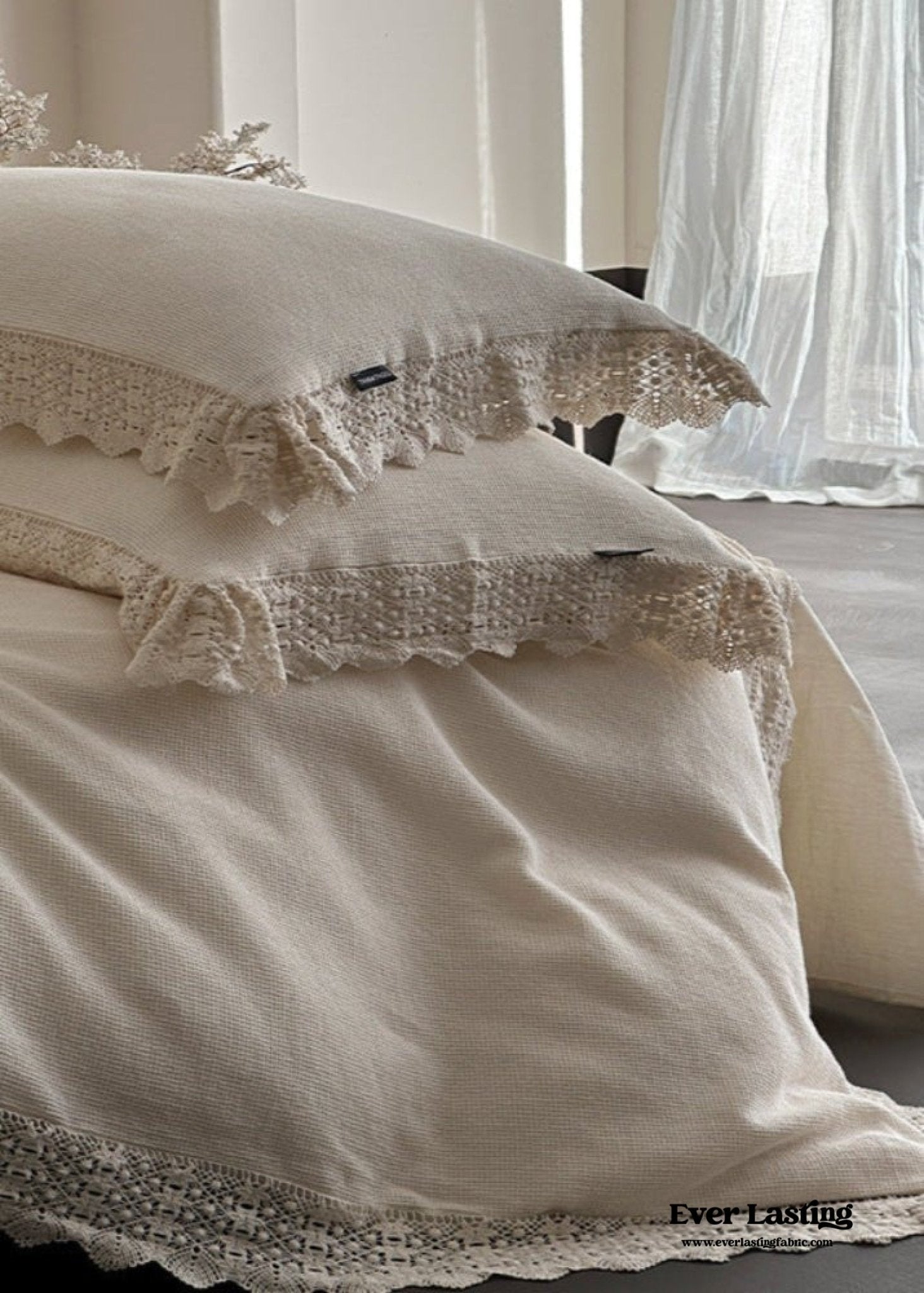 Nora Lace Double Gauze Ruffle Bedding Set / Beige