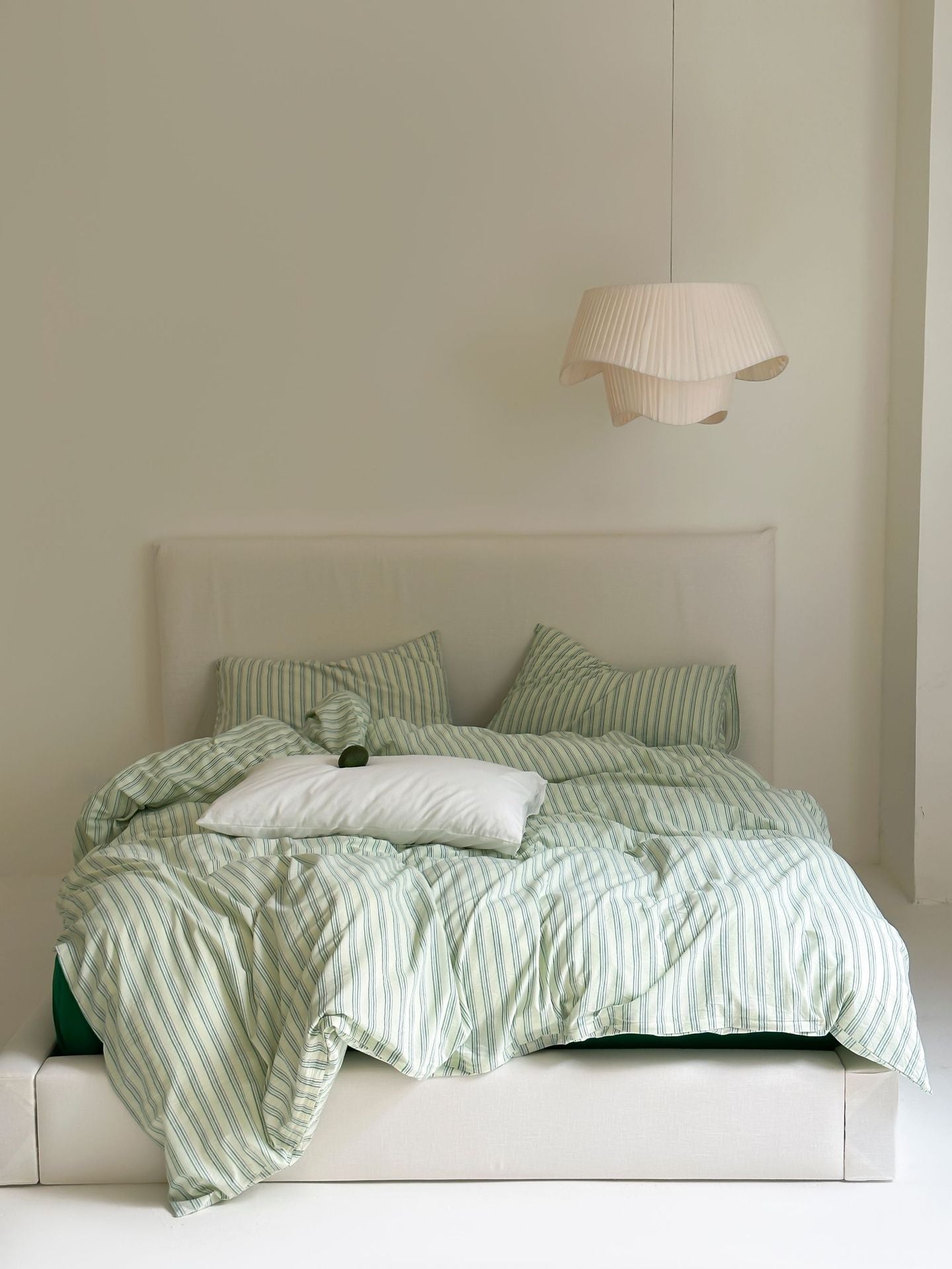 Refreshing Stripe Pillowcases / Yellow