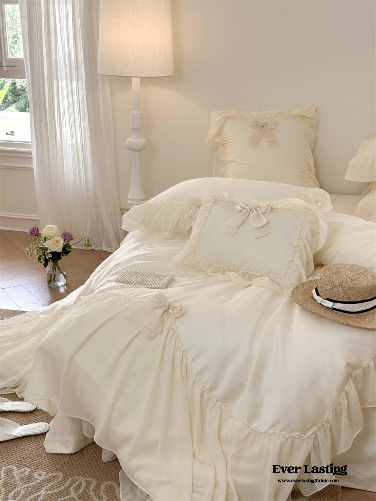 Ribbon Bow Airy Lace Bedding Set / Blue