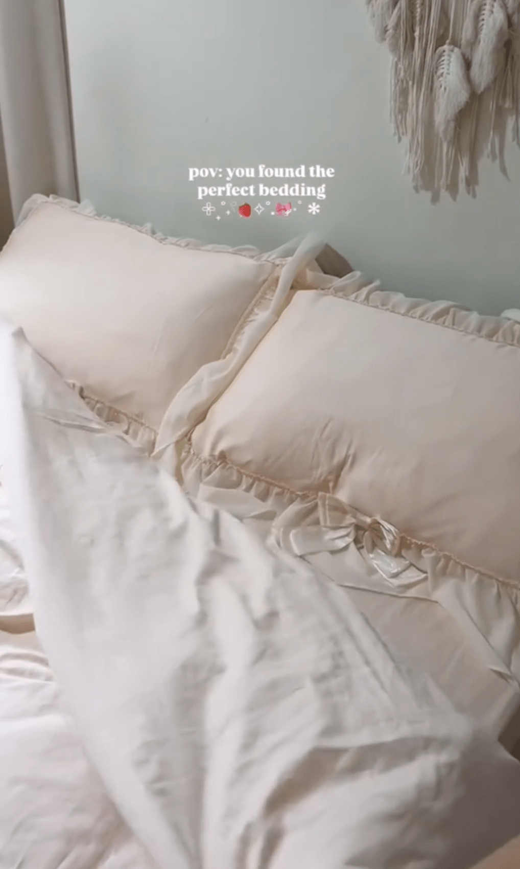 Ribbon Bow Airy Lace Bedding Set / Cream White
