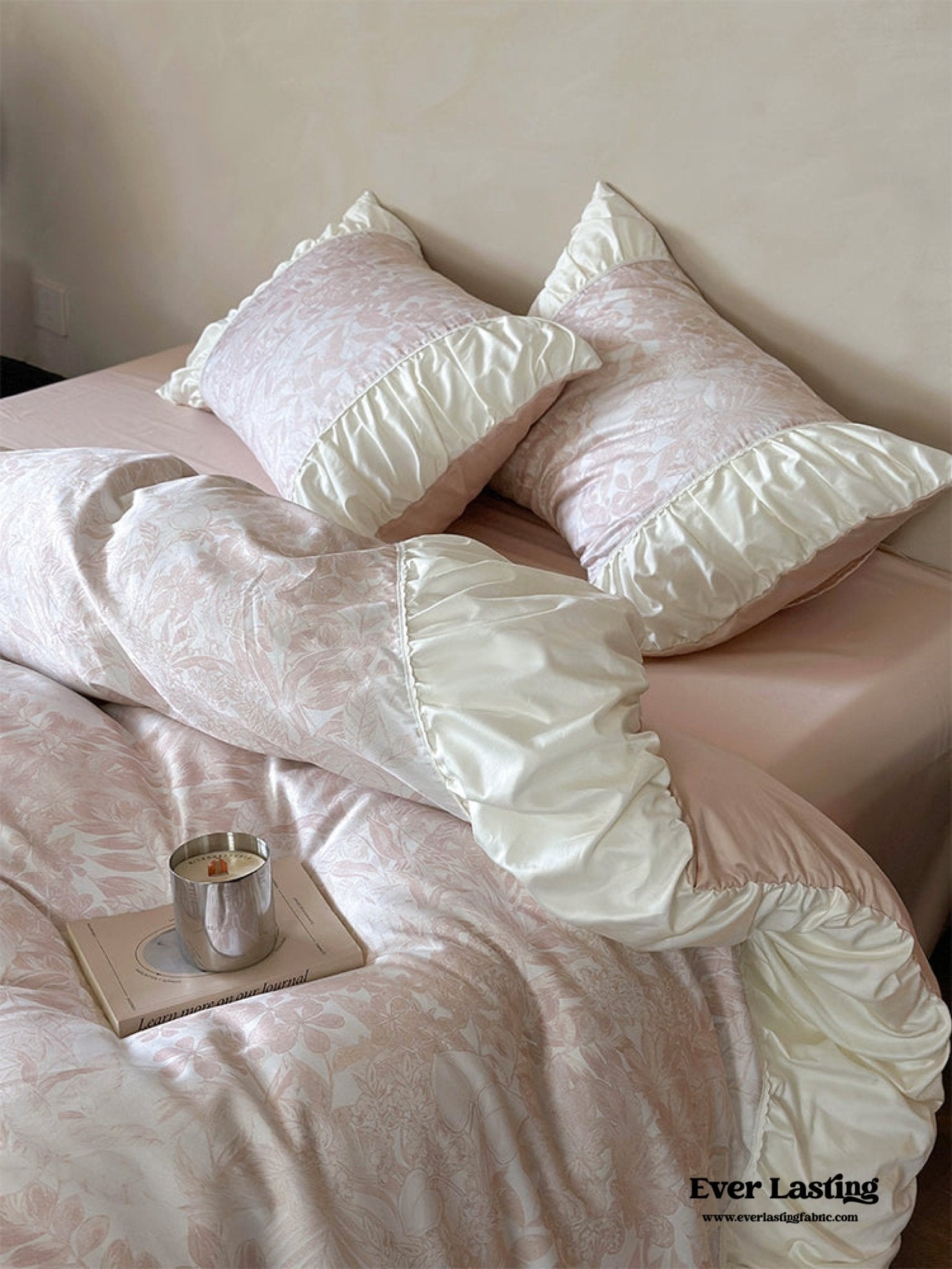 Royal Floral Ruffle Bedding Set / Green