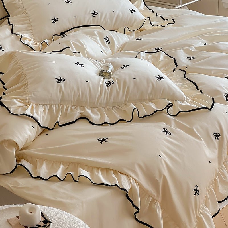 Silky Ribbon Ruffle Bedding Set / Cream White