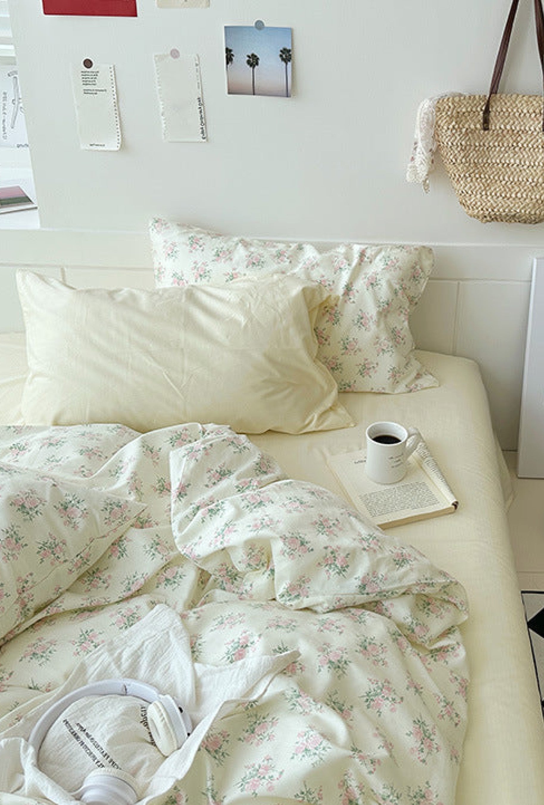 Sweet Floral Bedding Set / Cream