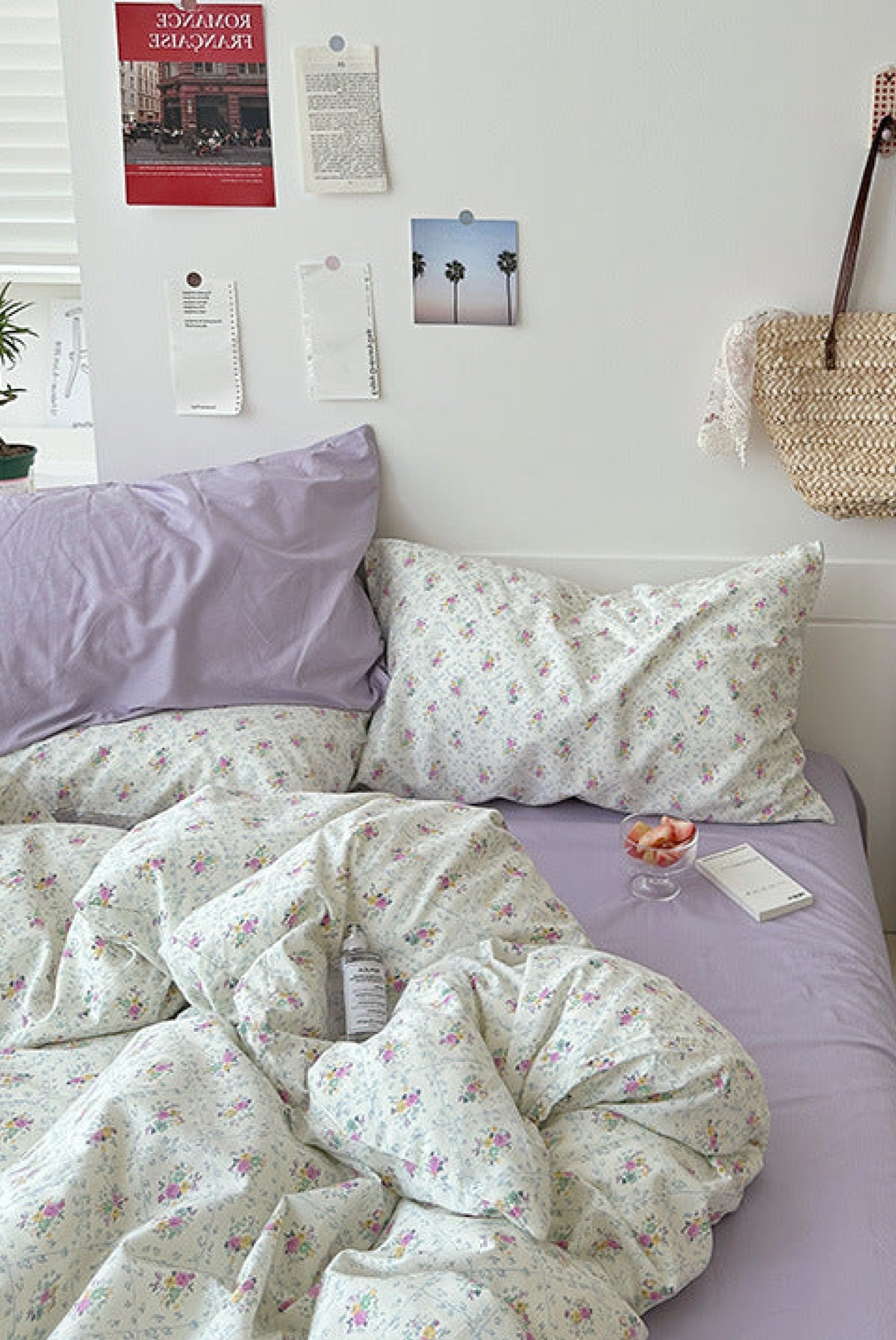 Sweet Floral Bedding Set / Cream