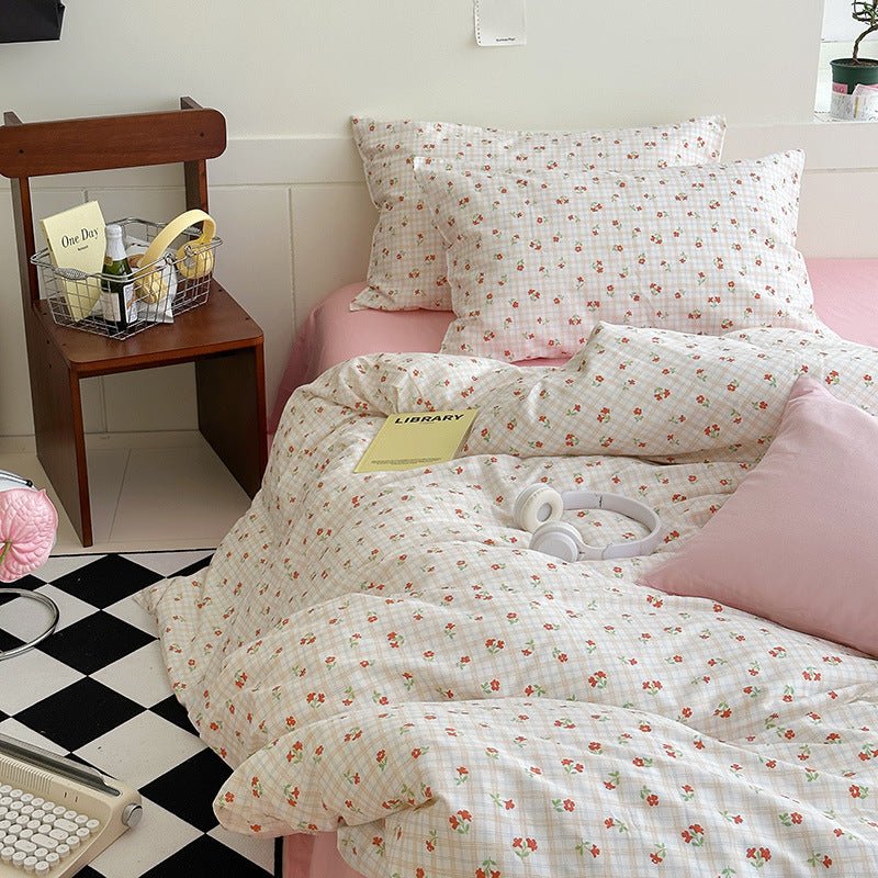 Sweet Floral Bedding Set / Floral Blue