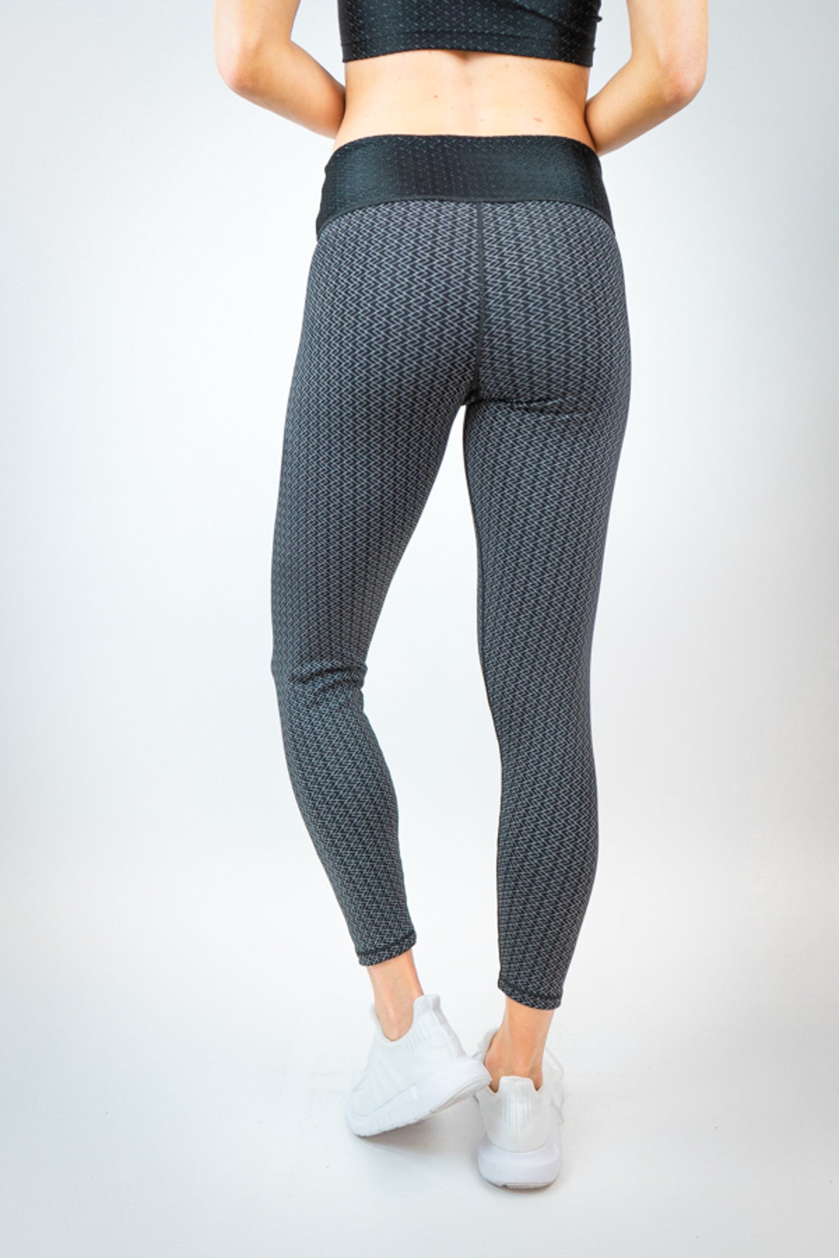 Bryn Reversible Legging - Black