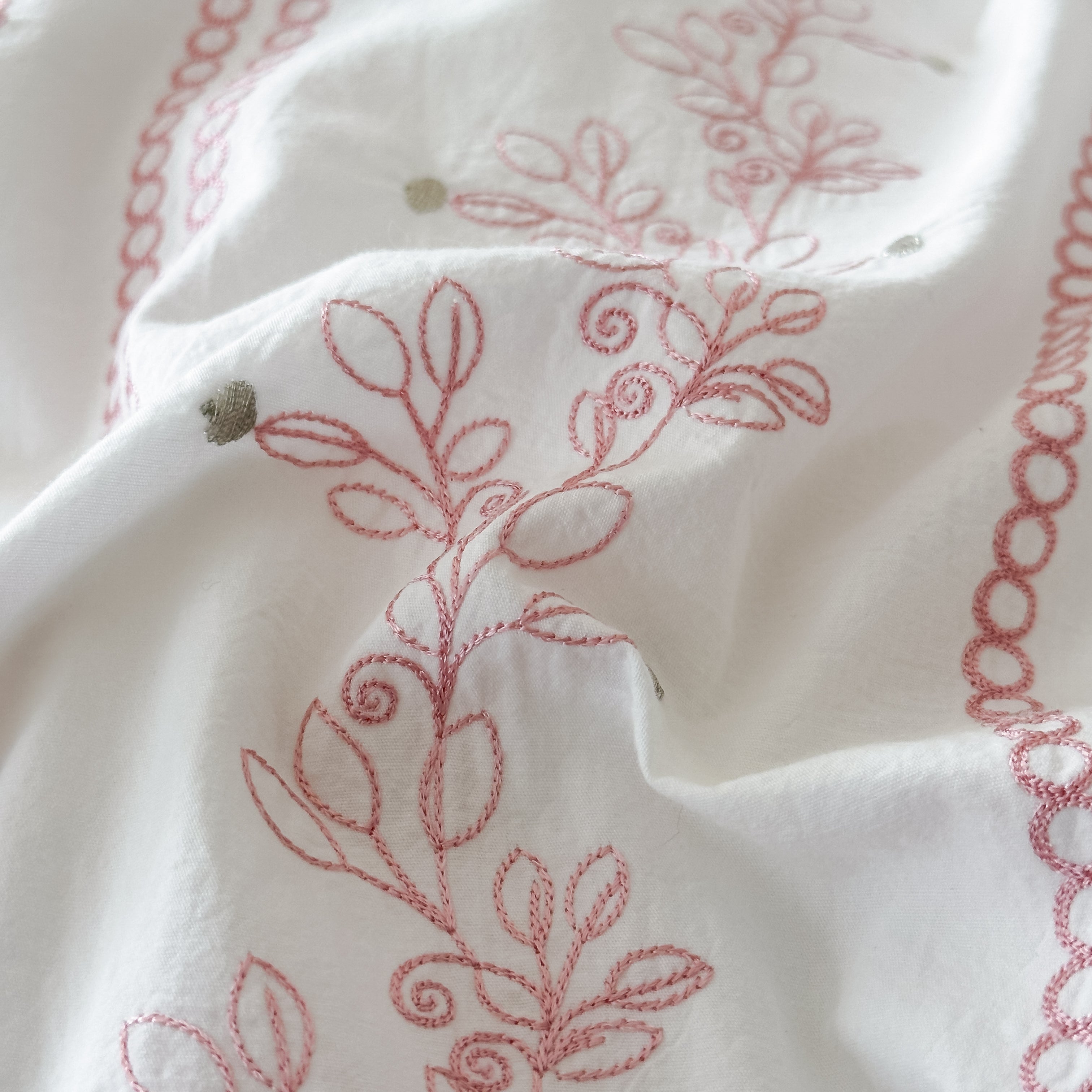 Embroidered French Lace Ruffle Bedding Set / Pink
