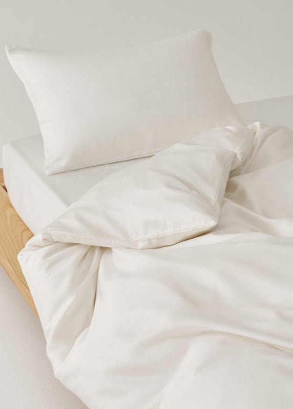 Adeline Pastel Silky Cooling TENCEL™ Bedding Set / Purple