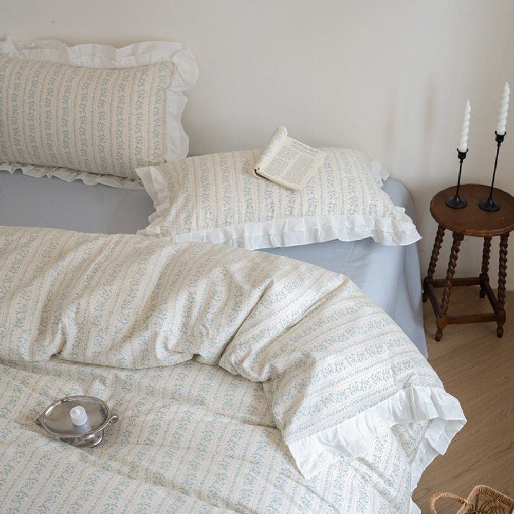 Annie Lace Ruffle Floral Bedding Set / Cream Blue