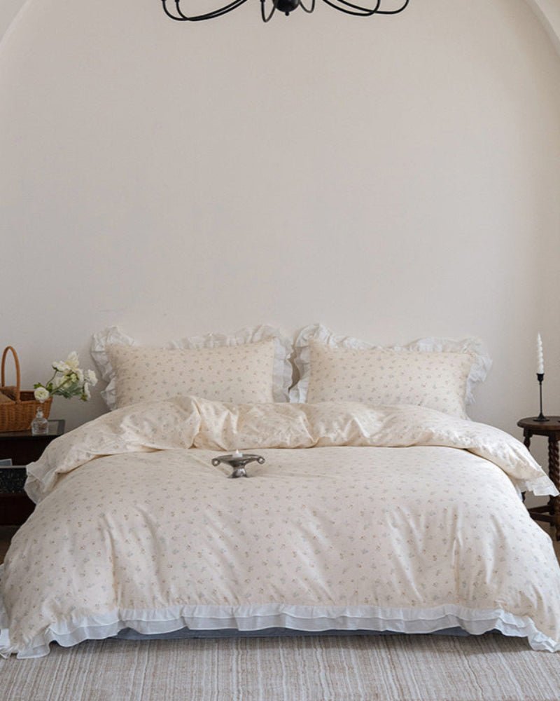 Annie Lace Ruffle Floral Bedding Set / Cream Blue