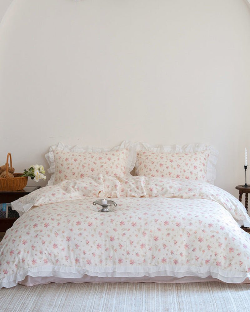 Annie Lace Ruffle Floral Bedding Set / Cream Blue