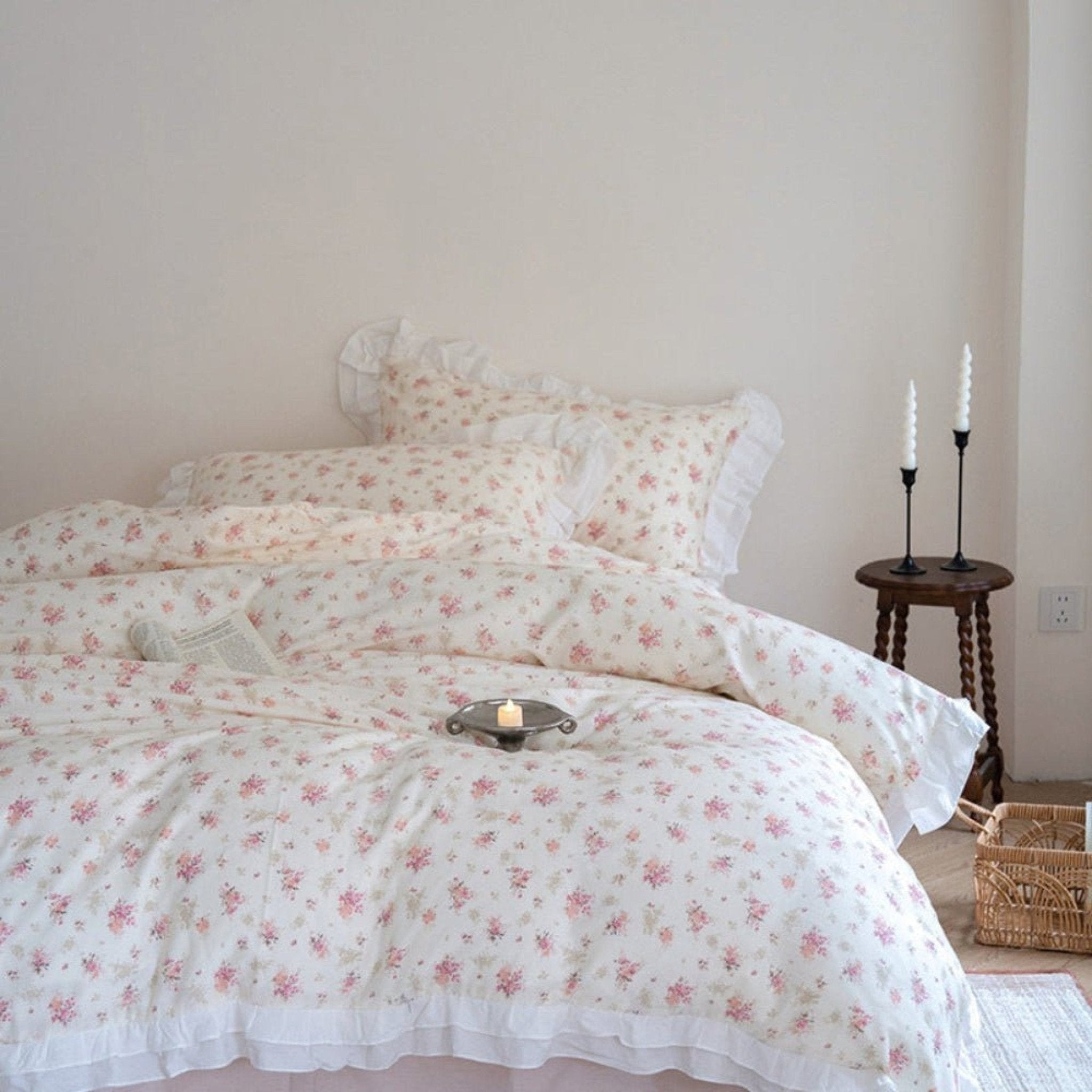 Annie Lace Ruffle Floral Bedding Set / Pink Beige