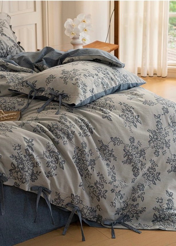 Bonnie Ribbon Bow Tie Floral Bedding Set / Blue