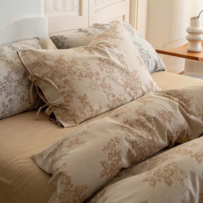 Bonnie Ribbon Bow Tie Floral Bedding Set / Pink