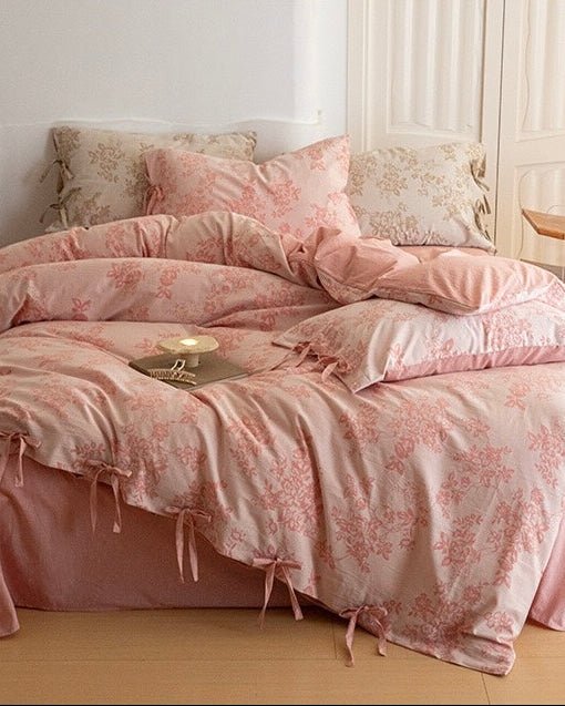 Bonnie Ribbon Bow Tie Floral Bedding Set / Pink