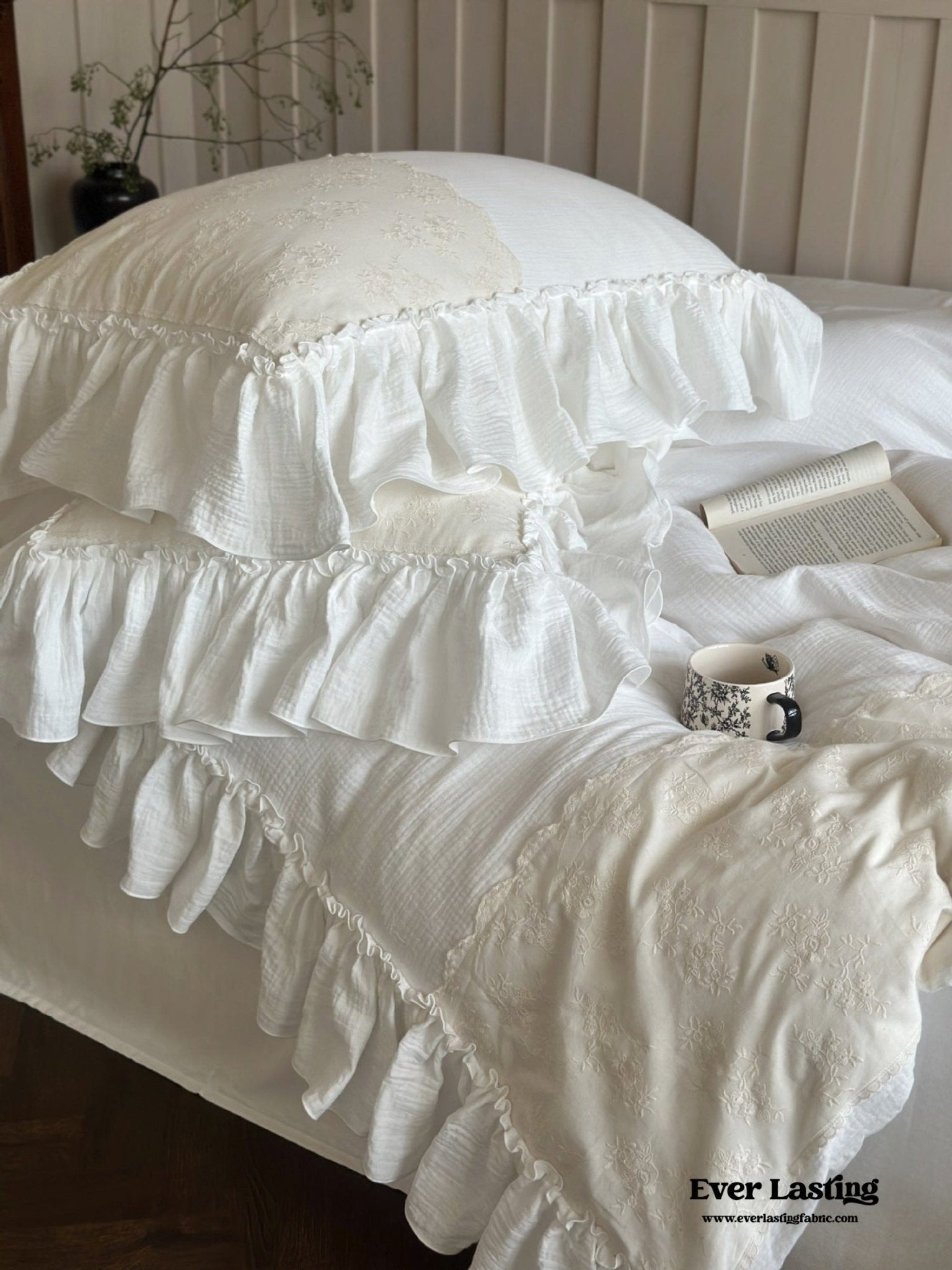 Celeste Soft Lace Embroidered Ruffle Bedding Set / White