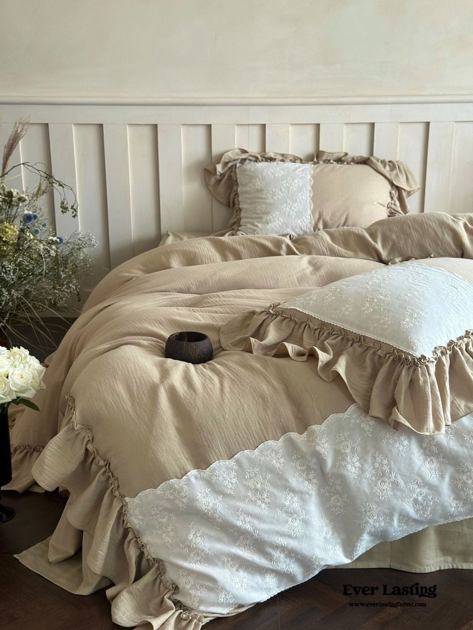 Celeste Soft Lace Embroidered Ruffle Bedding Set / White