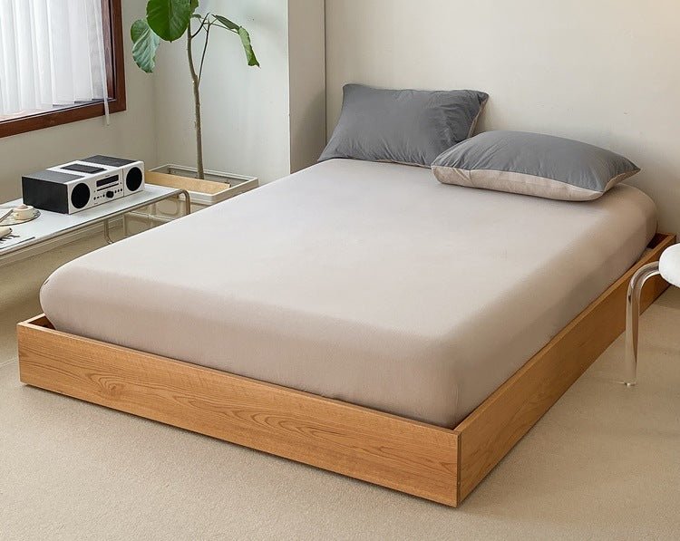 Duo Earth Tone Jersey Knit Bedding Set / White Beige