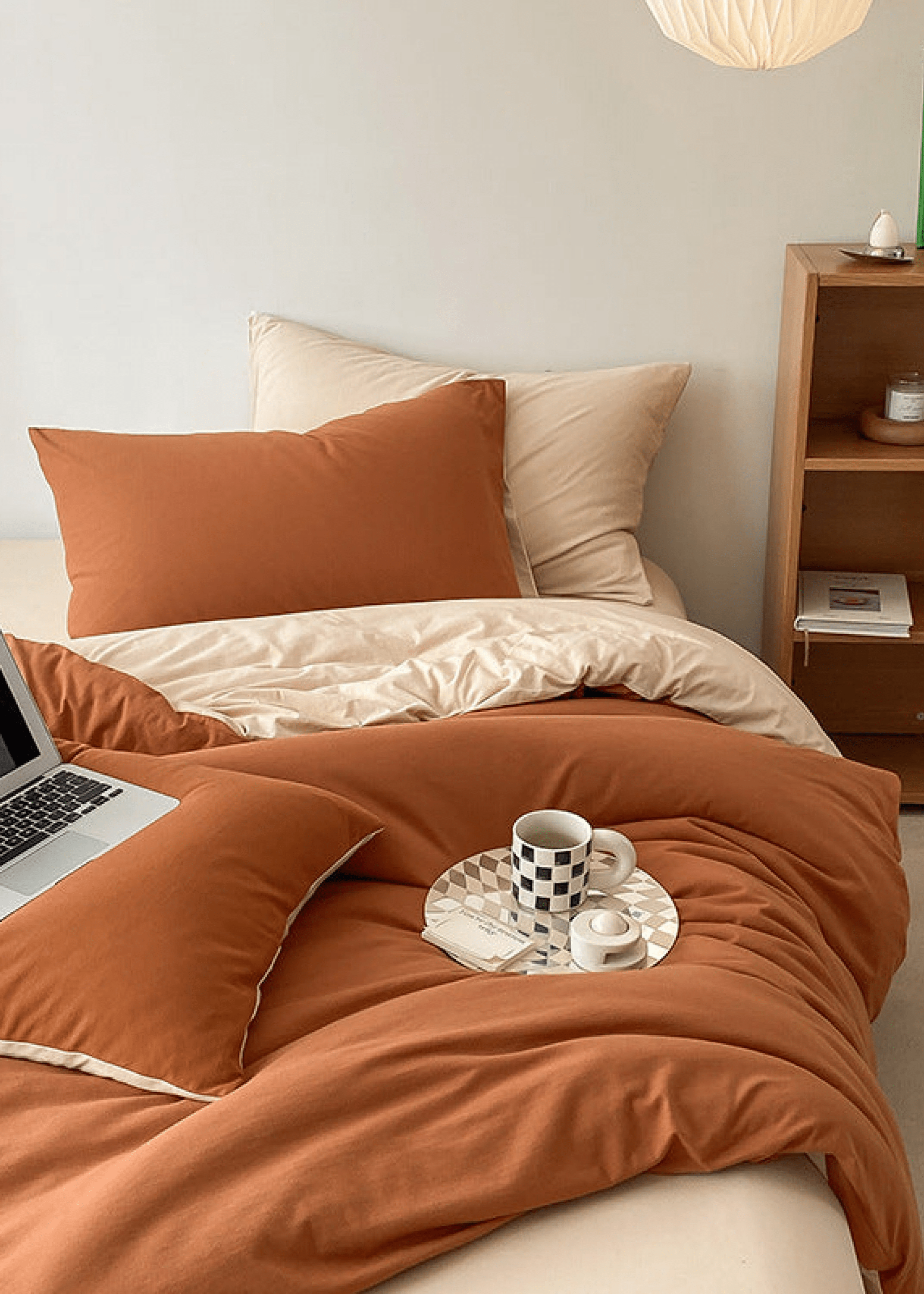 Duo Earth Tone Jersey Knit Bedding Set / White Beige