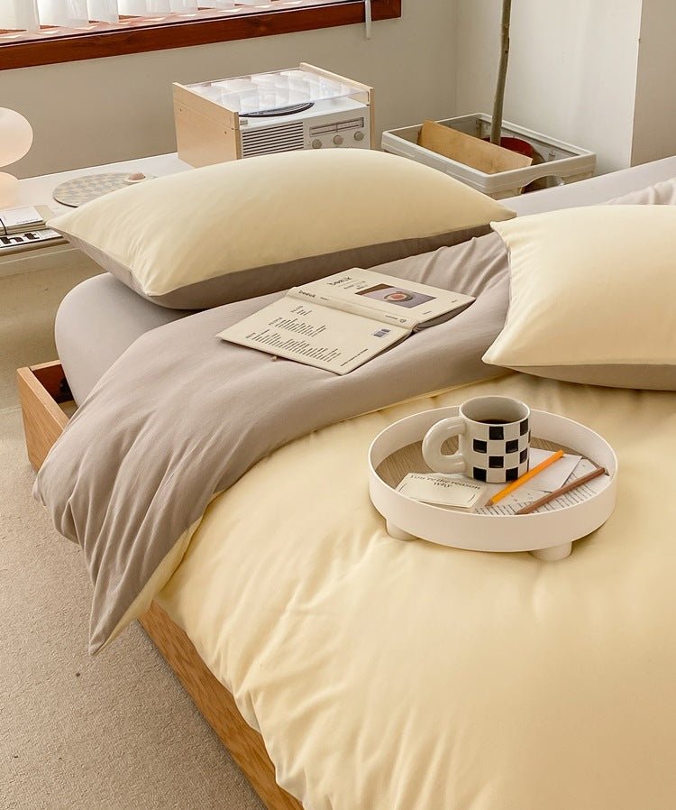 Duo Earth Tone Jersey Knit Bedding Set / White Beige