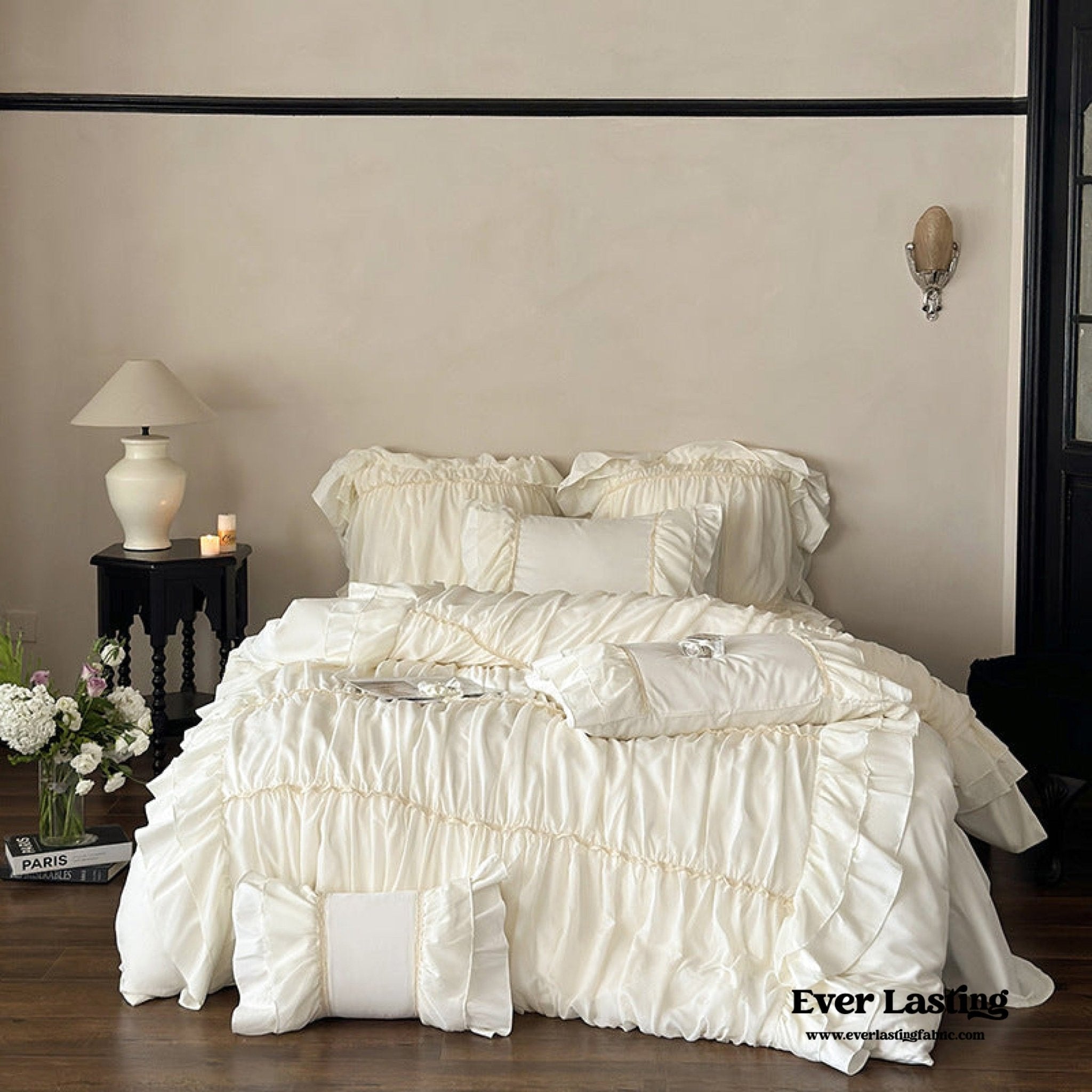 Élodie Silky Coquette Ruffled Bedding Set / White