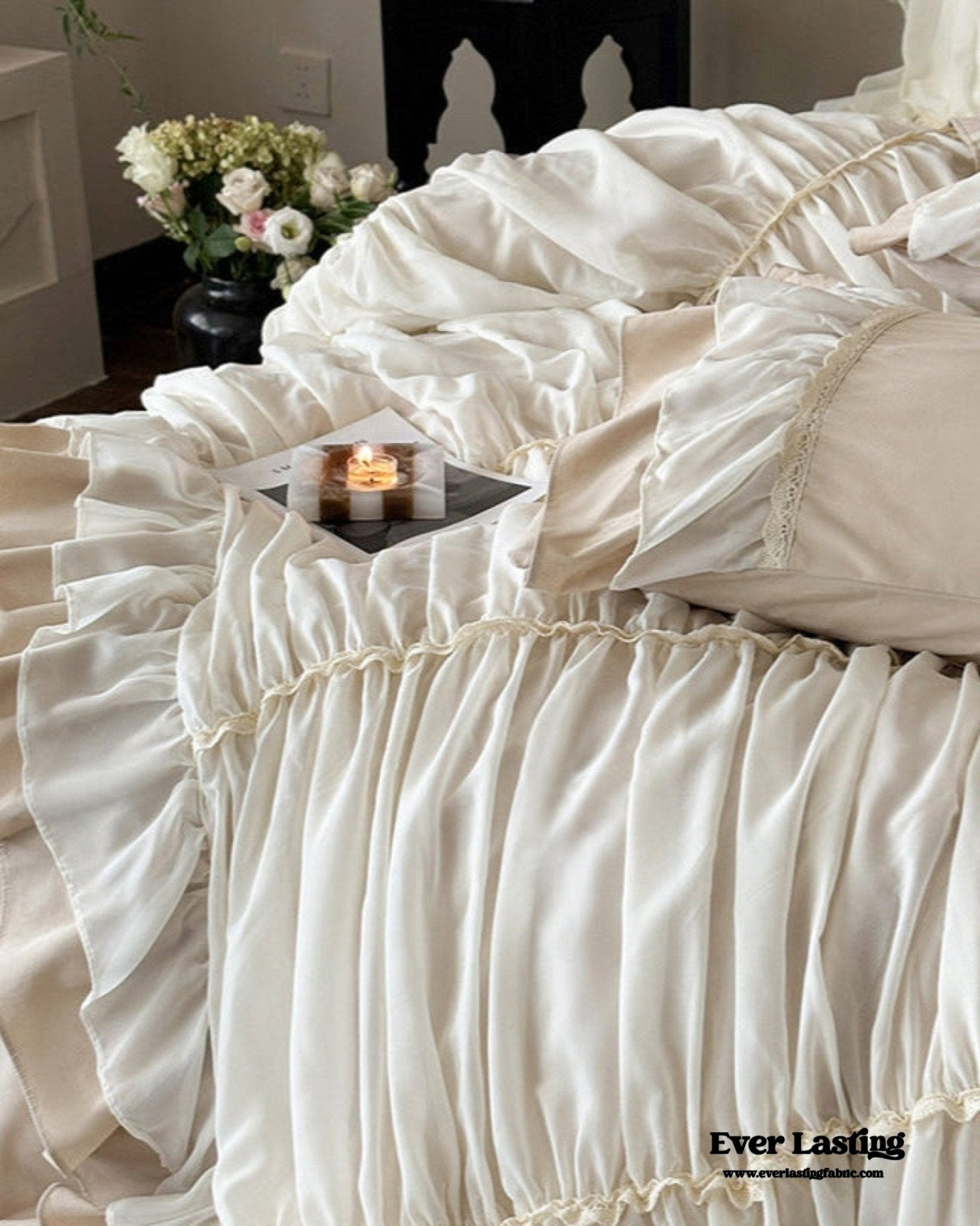 Élodie Silky Coquette Ruffled Bedding Set / White