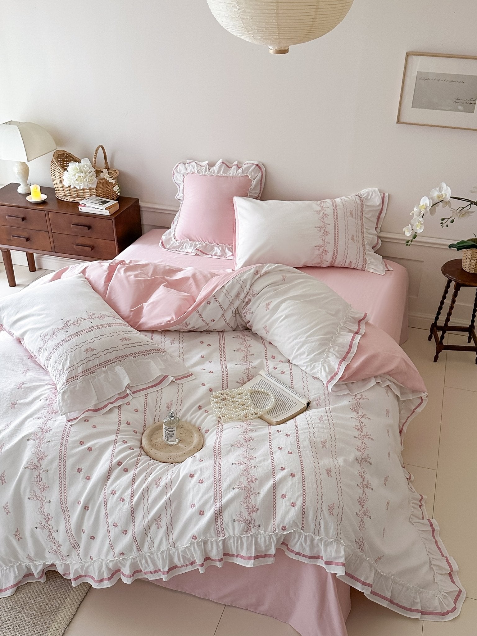 Embroidered French Lace Ruffle Bedding Set / Pink