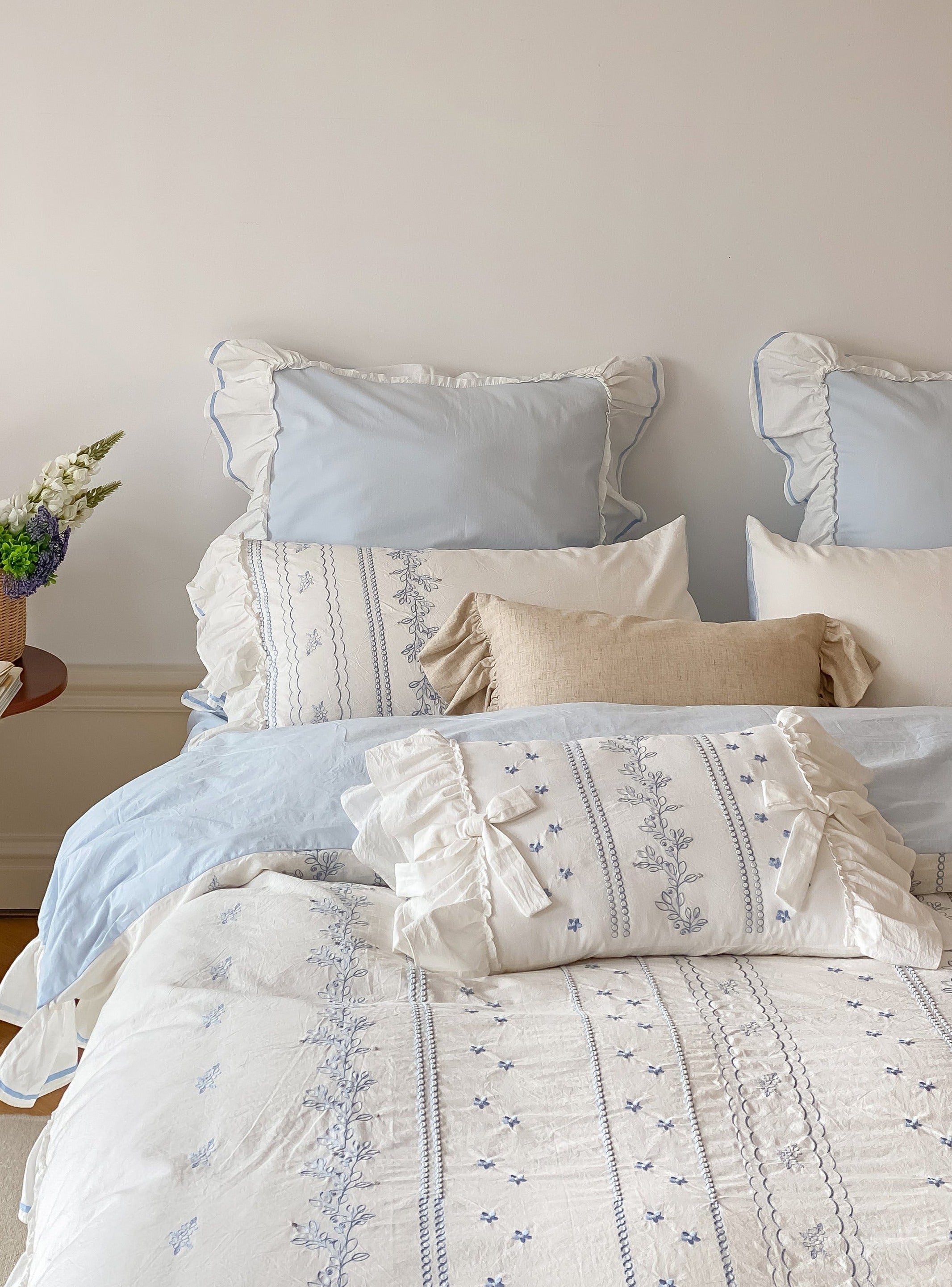 Embroidered French Lace Ruffle Bedding Set / Pink